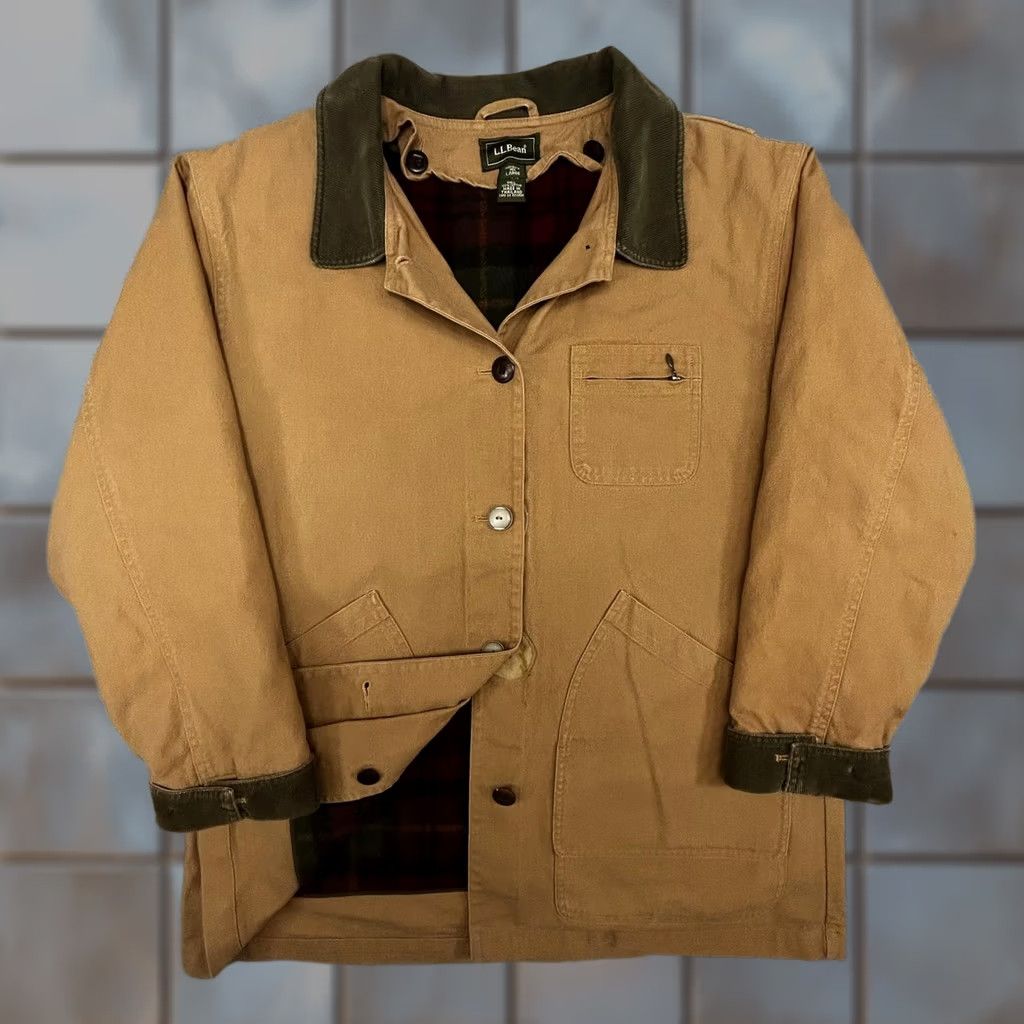 Vintage VINTAGE LL Bean Coat Womens Large Brown Canvas Barn Jacket Plaid Wool Lined Workwear 90s Size L / US 10 / IT 46 - 1 Thumbnail