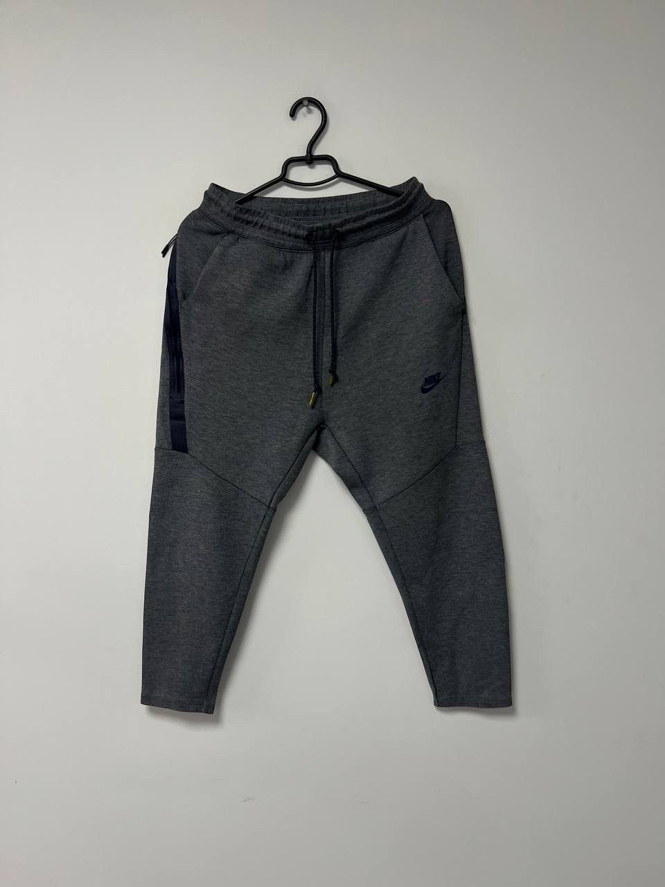 Nike Nike Tech Fleece Pants Gray Joggers Swoosh Activewear Small Size US 30 / EU 46 - 2 Thumbnail