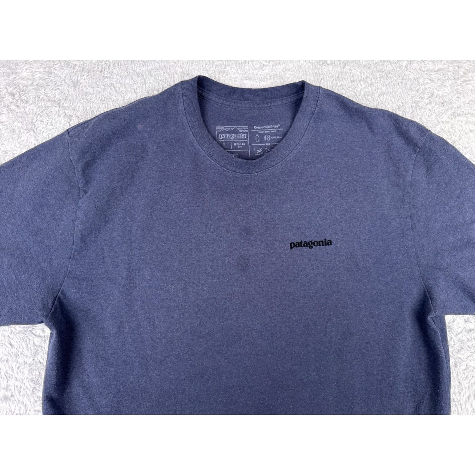 Patagonia Patagonia Shirt Men Large Blue Short Sleeve Crew Neck Cotton Polyester Blend Size US L / EU 52-54 / 3 - 5 Thumbnail
