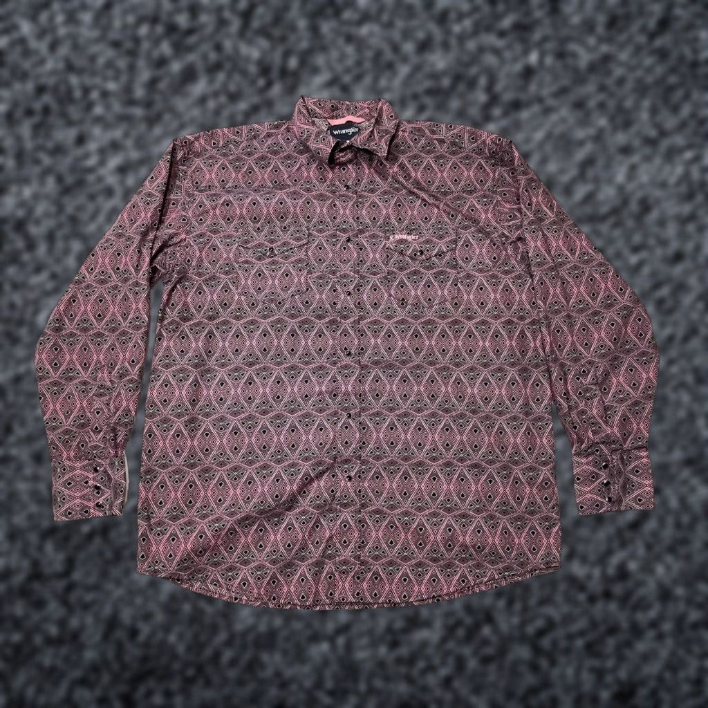 Wrangler VINTAGE Wrangler Shirt Mens Large Pink Western Pearl Snap Geometric Long Sleeve MTP121M Size US L / EU 52-54 / 3 - 1 Thumbnail