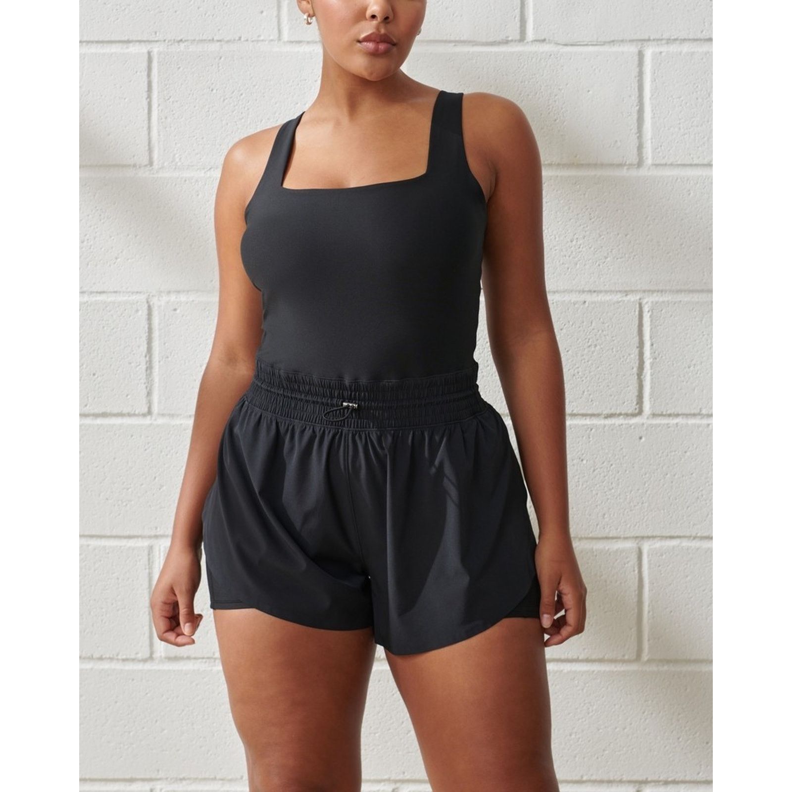 Abercrombie & Fitch Abercrombie & Fitch YPB SculptLUX Hybrid Flyaway Romper S Size 25" / US 0 / IT 36 - 3 Thumbnail