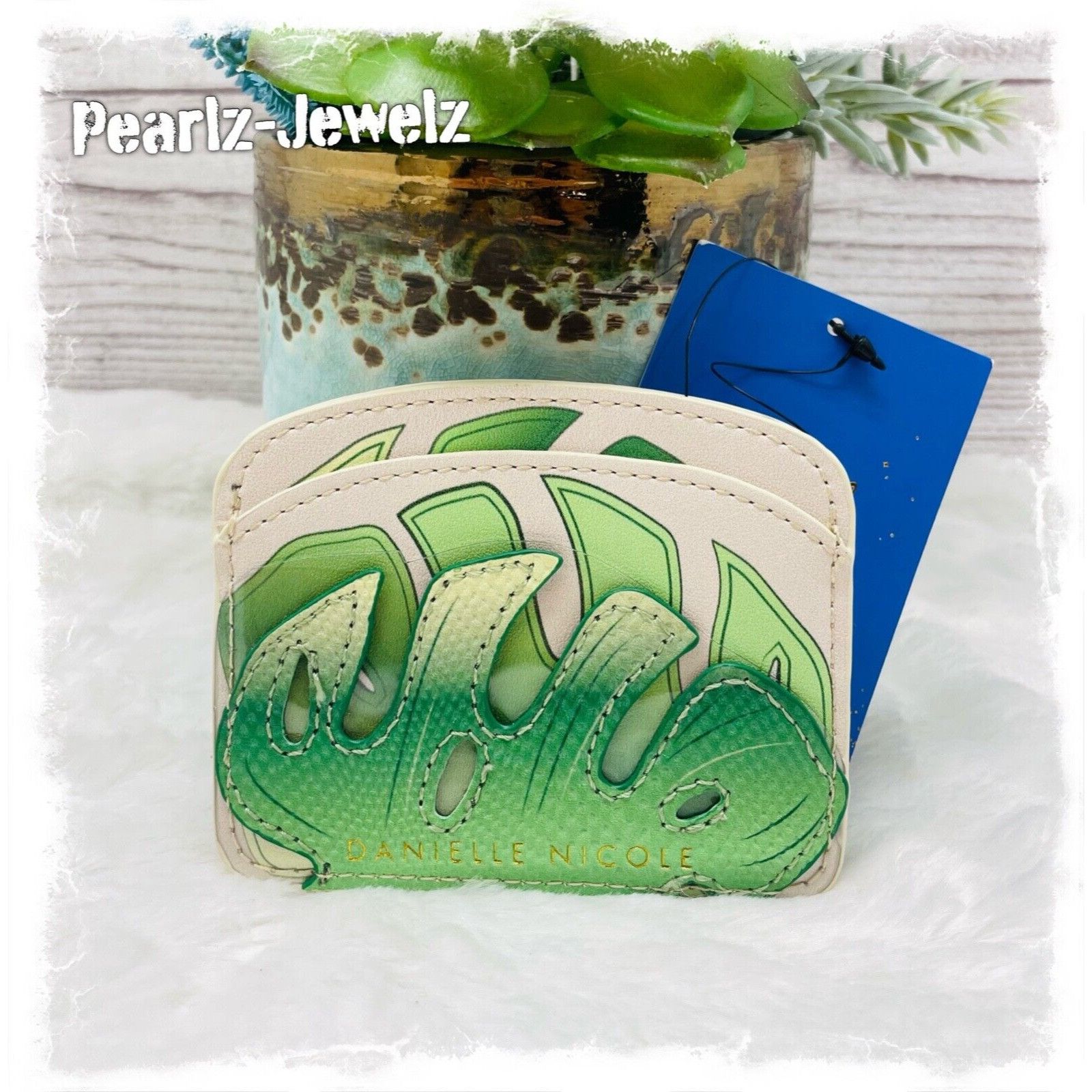Disney Danielle Nicole Disney Moana Leaf Monstera Cardholder BoxLun Size ONE SIZE - 2 Thumbnail
