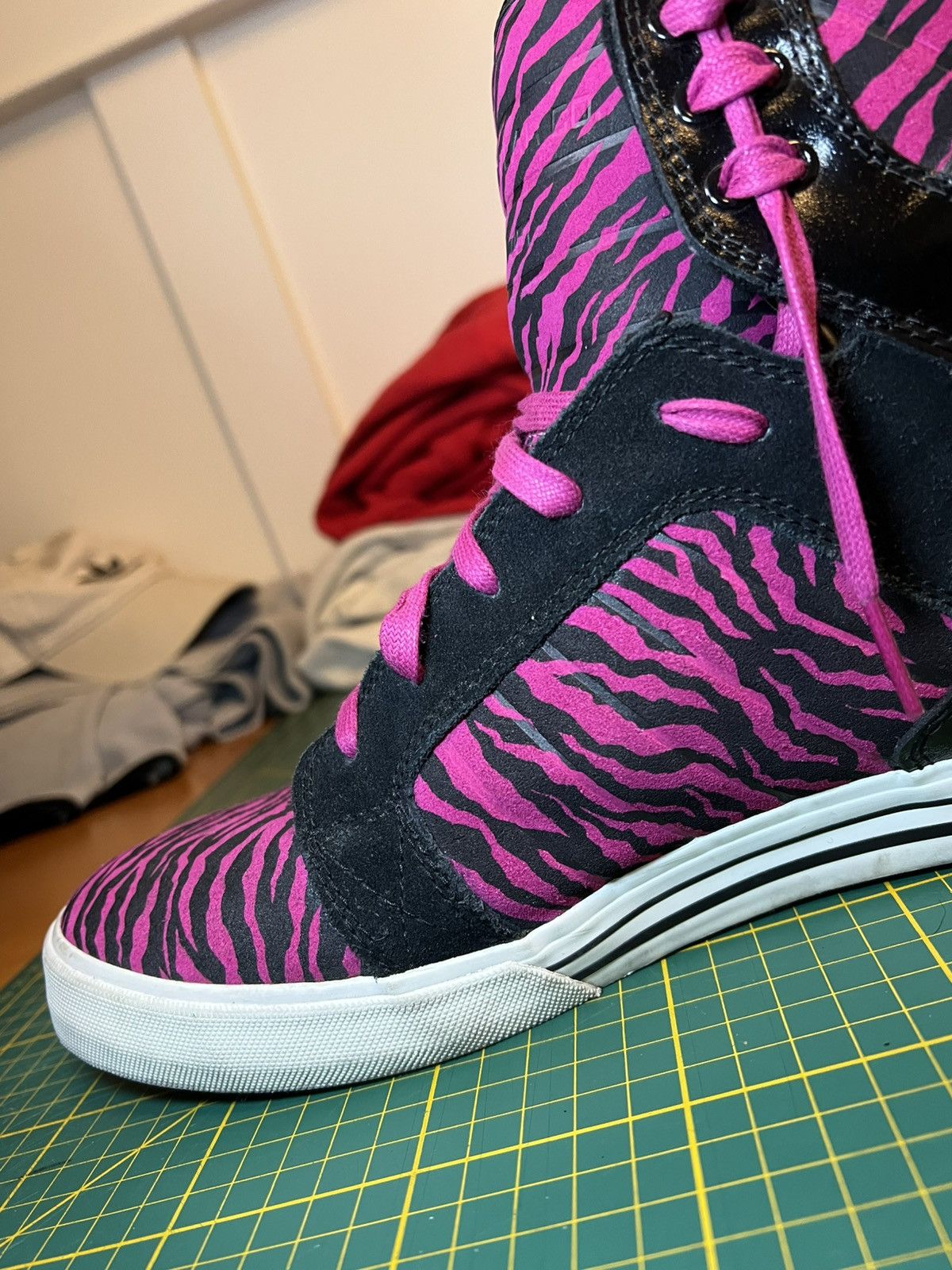 Supra Vintage Supra Muska Skytop Black Magenta Zebra Striped shoes Size US 13 / EU 46 - 22 Thumbnail