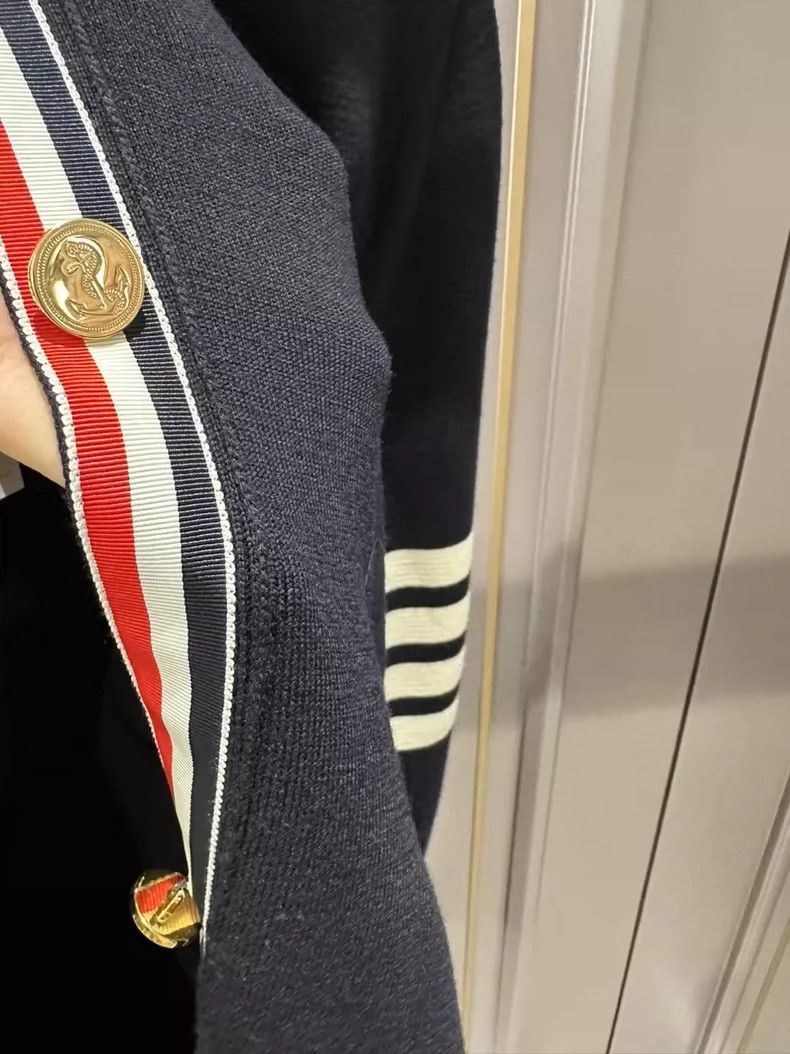 Thom Browne Thom Browne Long gold buttoned sweater Size US S / EU 44-46 / 1 - 3 Thumbnail