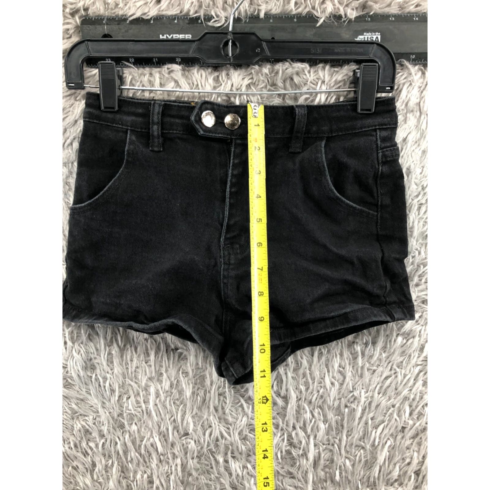 Vintage JB Style Mom Shorts Women's Juniors Size M Dark Wash Black Denim 5-Pocket Rise Mid Inseam 2.0 in. Casual Fashion Size 32" / US 10 / IT 46 - 3 Thumbnail