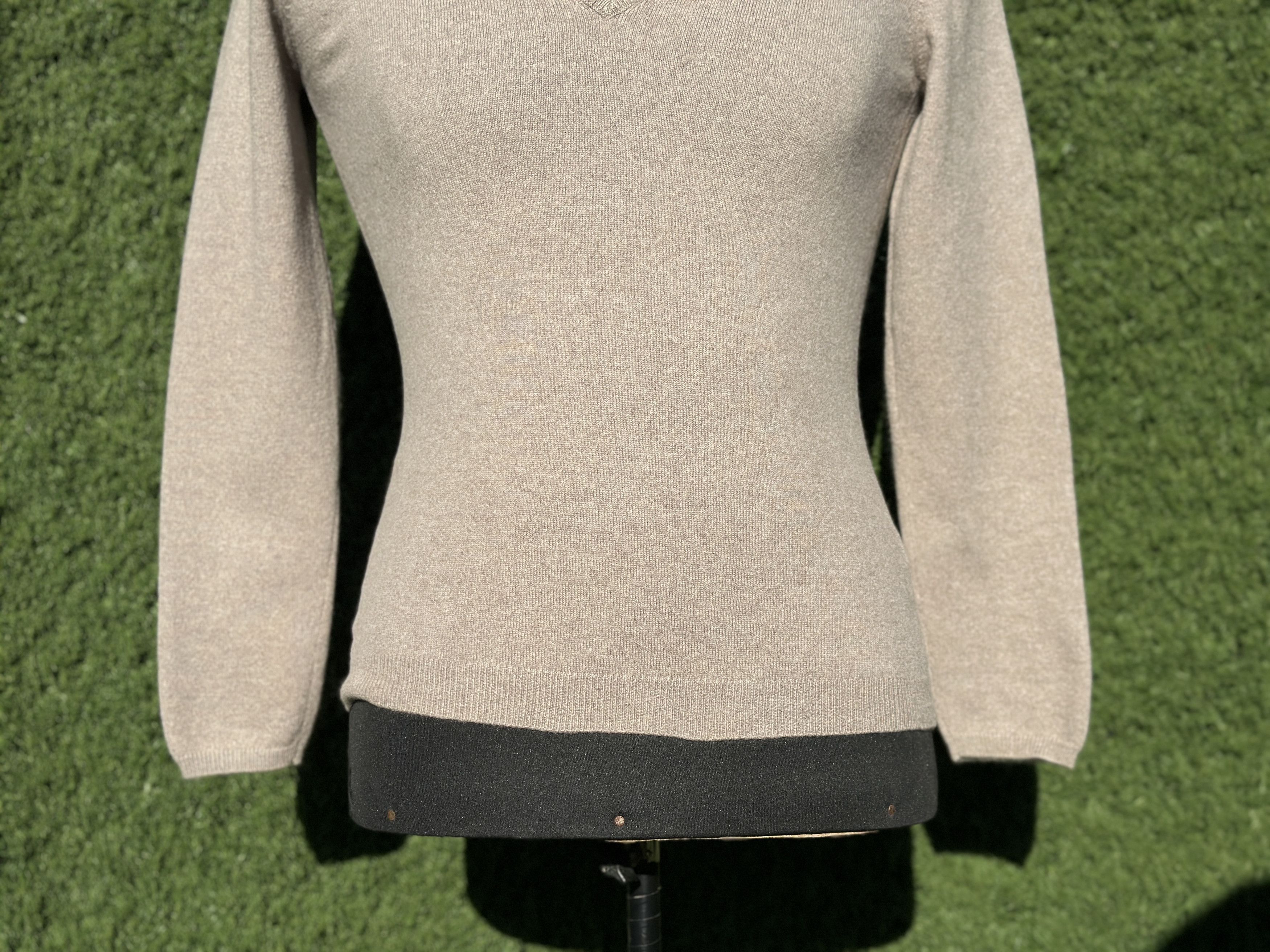 Brunello Cucinelli Brunello Cucinelli 100% Cashmere V Neck Elbow Patches M L Size M / US 6-8 / IT 42-44 - 5 Thumbnail