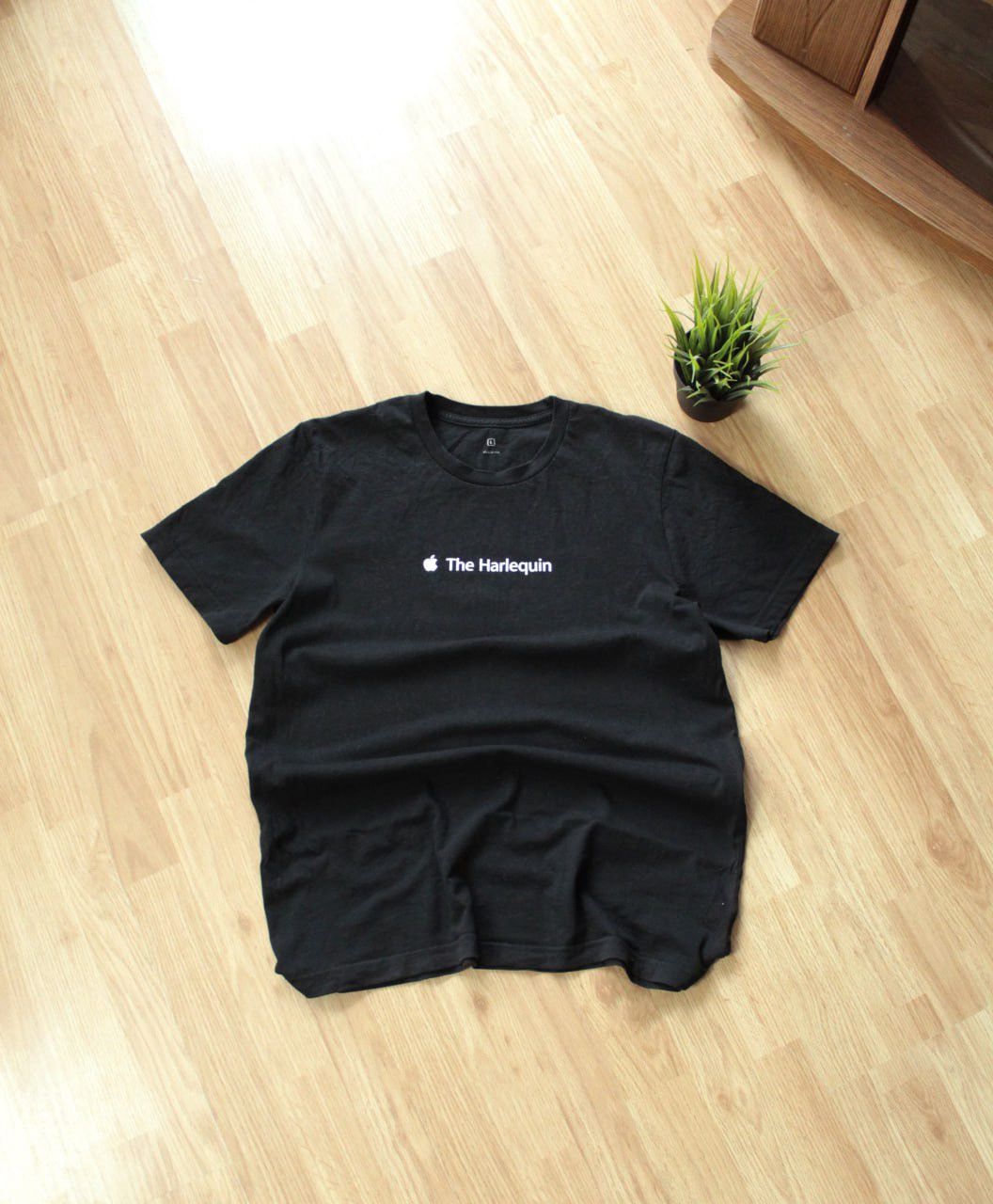 Apple × Vintage 🔥 Rare Apple The Harlequin iPhone Made in USA Faded Tee Size US L / EU 52-54 / 3 - 1 Thumbnail