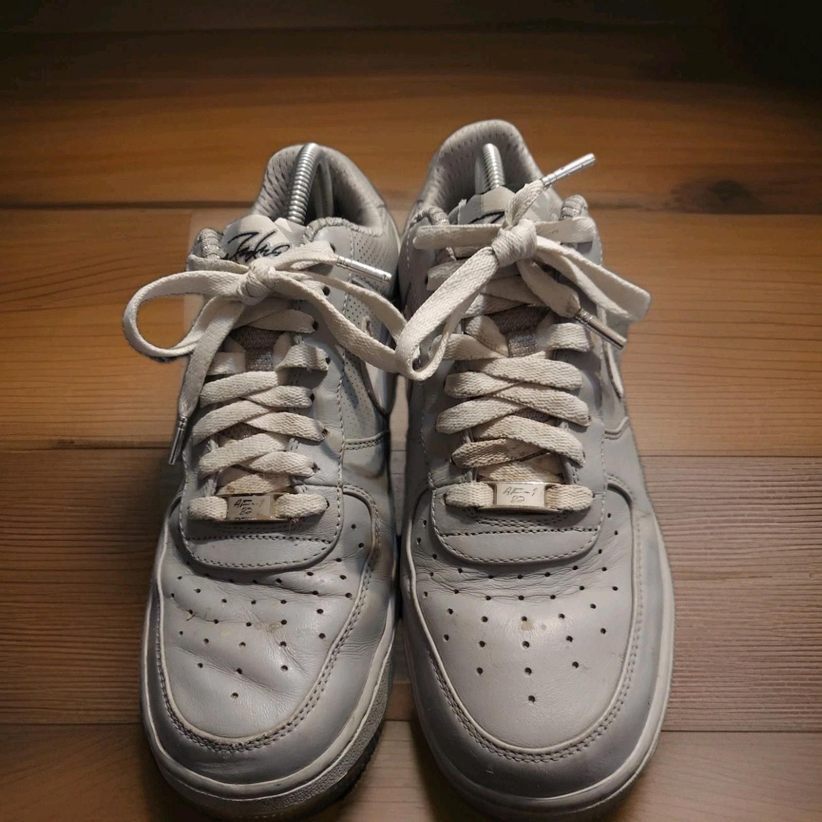 Nike Nike Air Force 1 Shoes Triple Mens Size 10 Tennis Shoes Size US 10 / IT 40 - 1 Thumbnail
