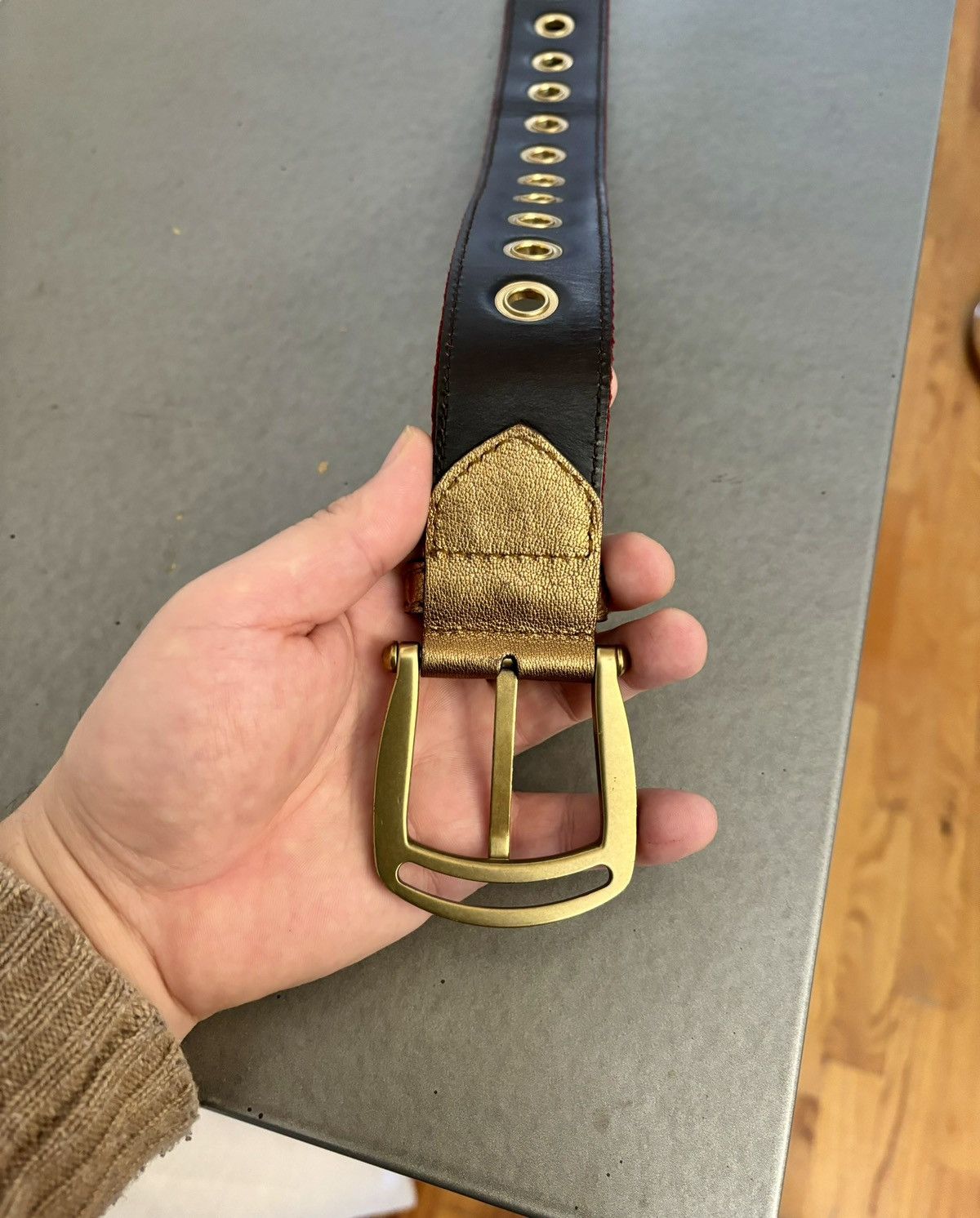 Gucci Rare Gucci Gold Leather and Canvas Web Grommet Buckle Size ONE SIZE - 6 Thumbnail