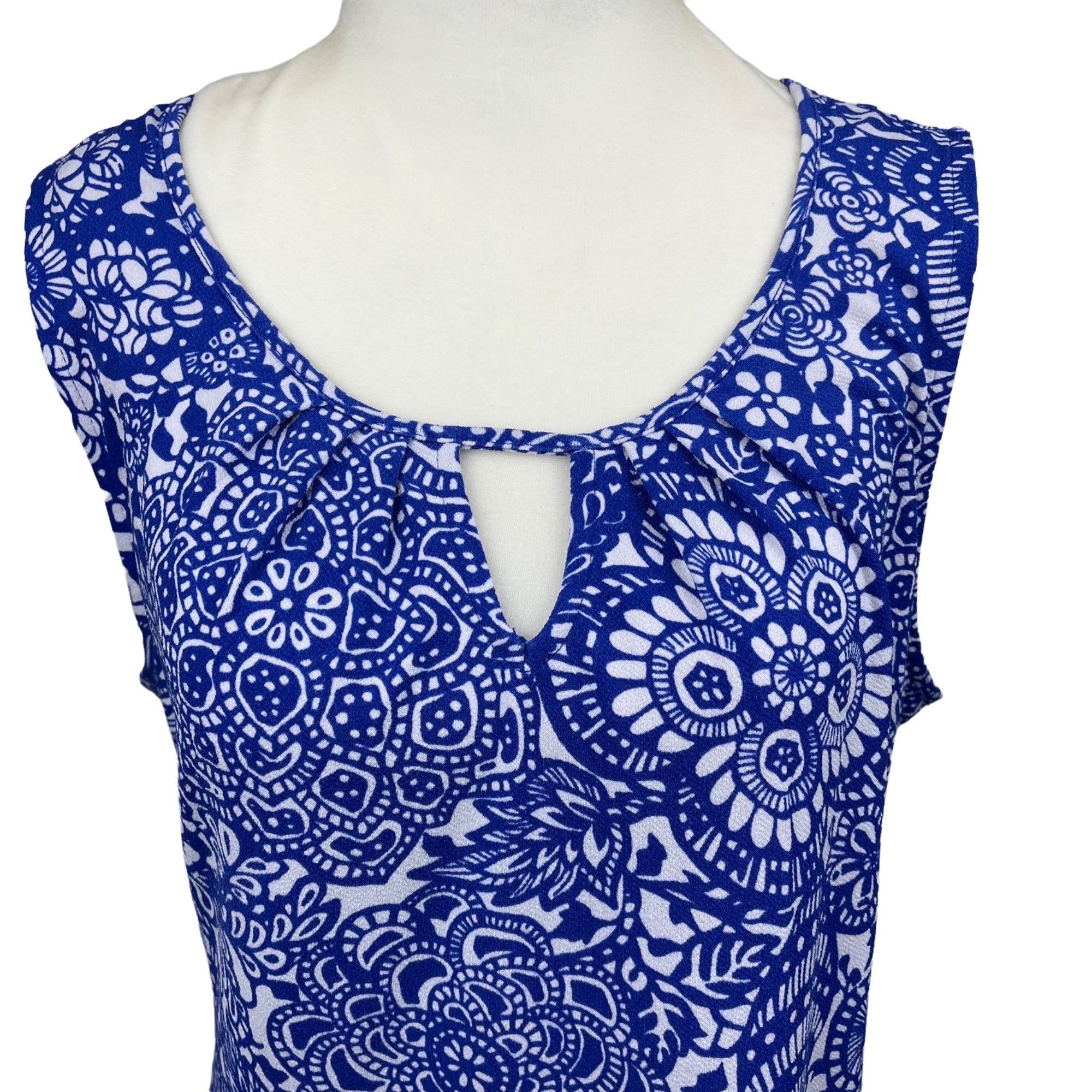 Ann Taylor Ann Taylor Blue Floral Print Sleeveless Scoop-Neck Top Size Size M / US 6-8 / IT 42-44 - 2 Thumbnail