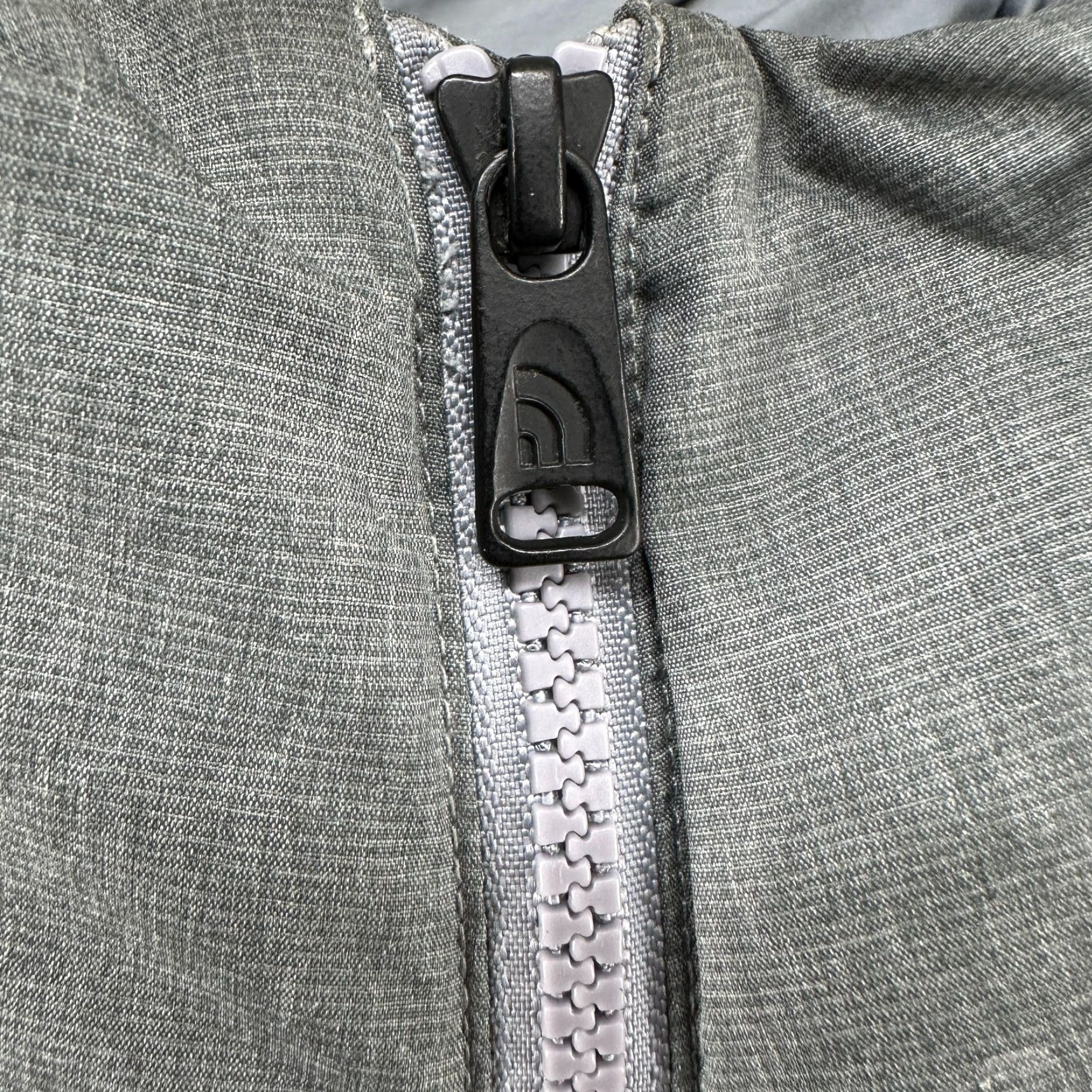 The North Face The North Face Jacket Womens Small Gray Puffer Hooded Insulated Long Acropolis 550 Down Size S / US 4 / IT 40 - 4 Thumbnail