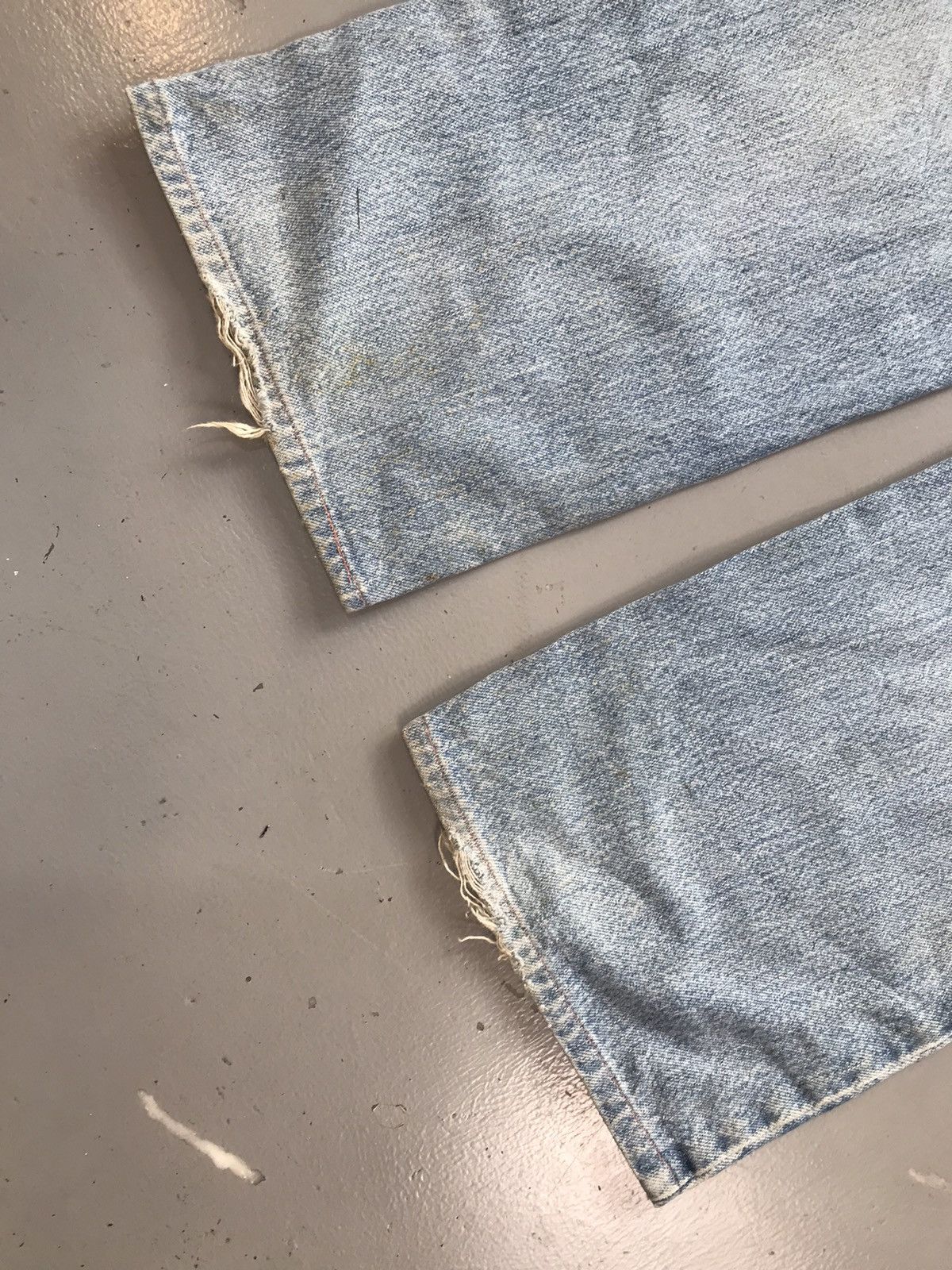 Levi's × Vintage Vintage Levi’s silver tab distressed denim Size US 34 / EU 50 - 9 Thumbnail