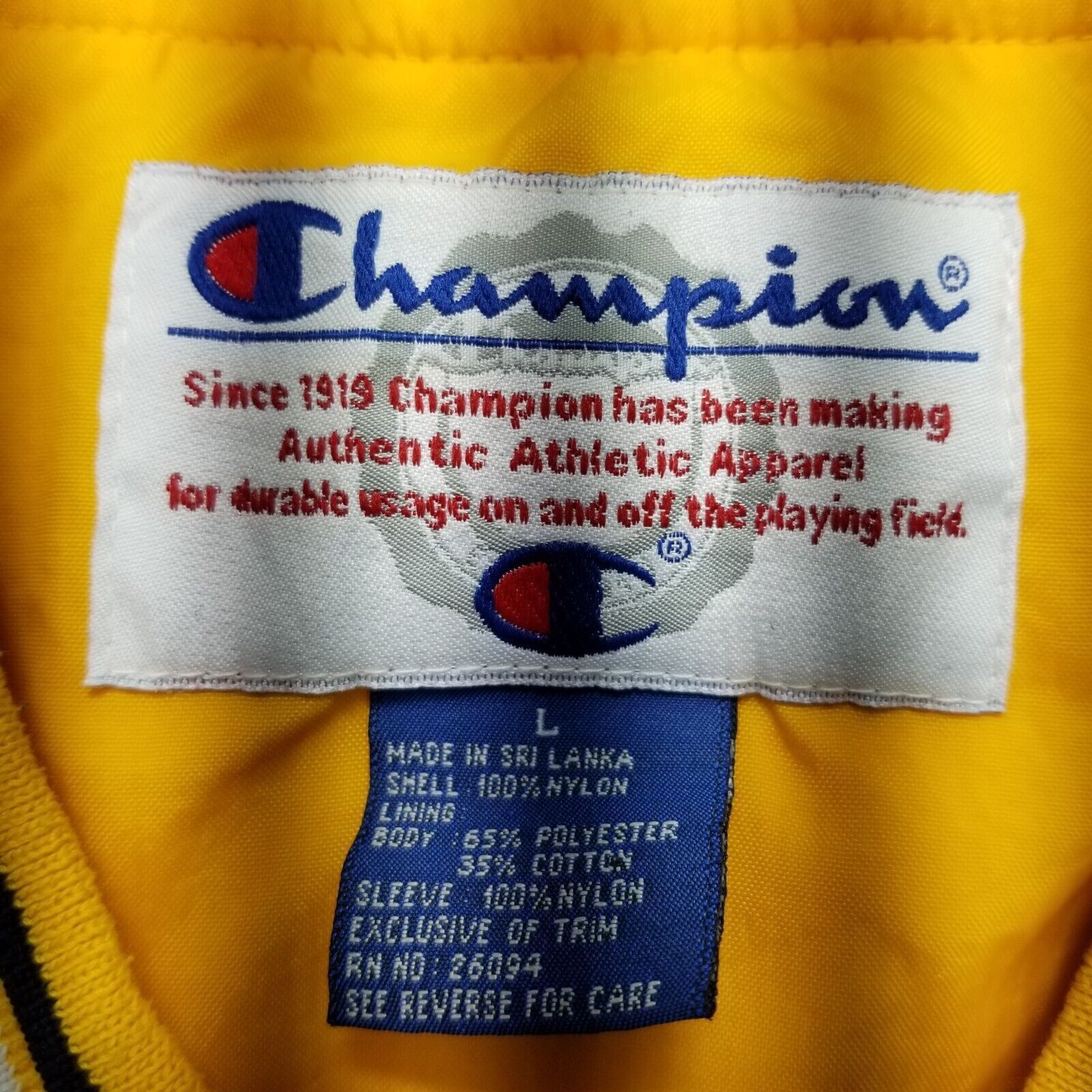 Champion Vintage Champion Pullover Windbreaker Mens Large V Neck Size US L / EU 52-54 / 3 - 6 Thumbnail