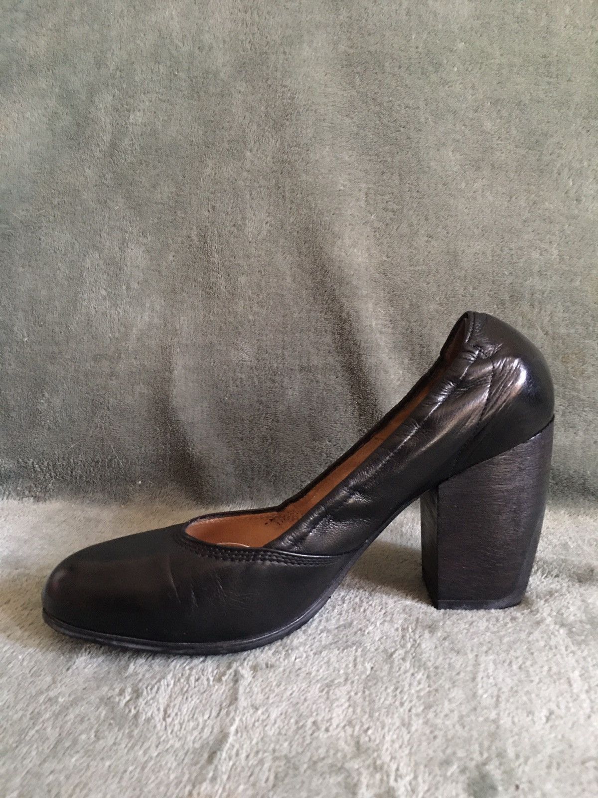 Dries Van Noten Dries Van Noten Black Leather Heels Size 37.5 Pump Heels Size US 7.5 / IT 37.5 - 9 Thumbnail