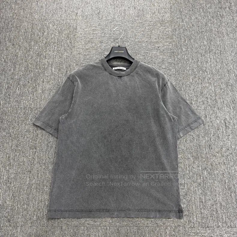 Vintage Acne Studios Distressed Short Sleeve Tee. Size US S / EU 44-46 / 1 - 1 Thumbnail