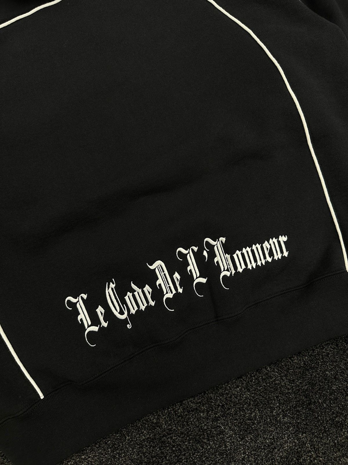 Supreme Supreme Piping Old English Hoodie Black Size US L / EU 52-54 / 3 - 6 Thumbnail