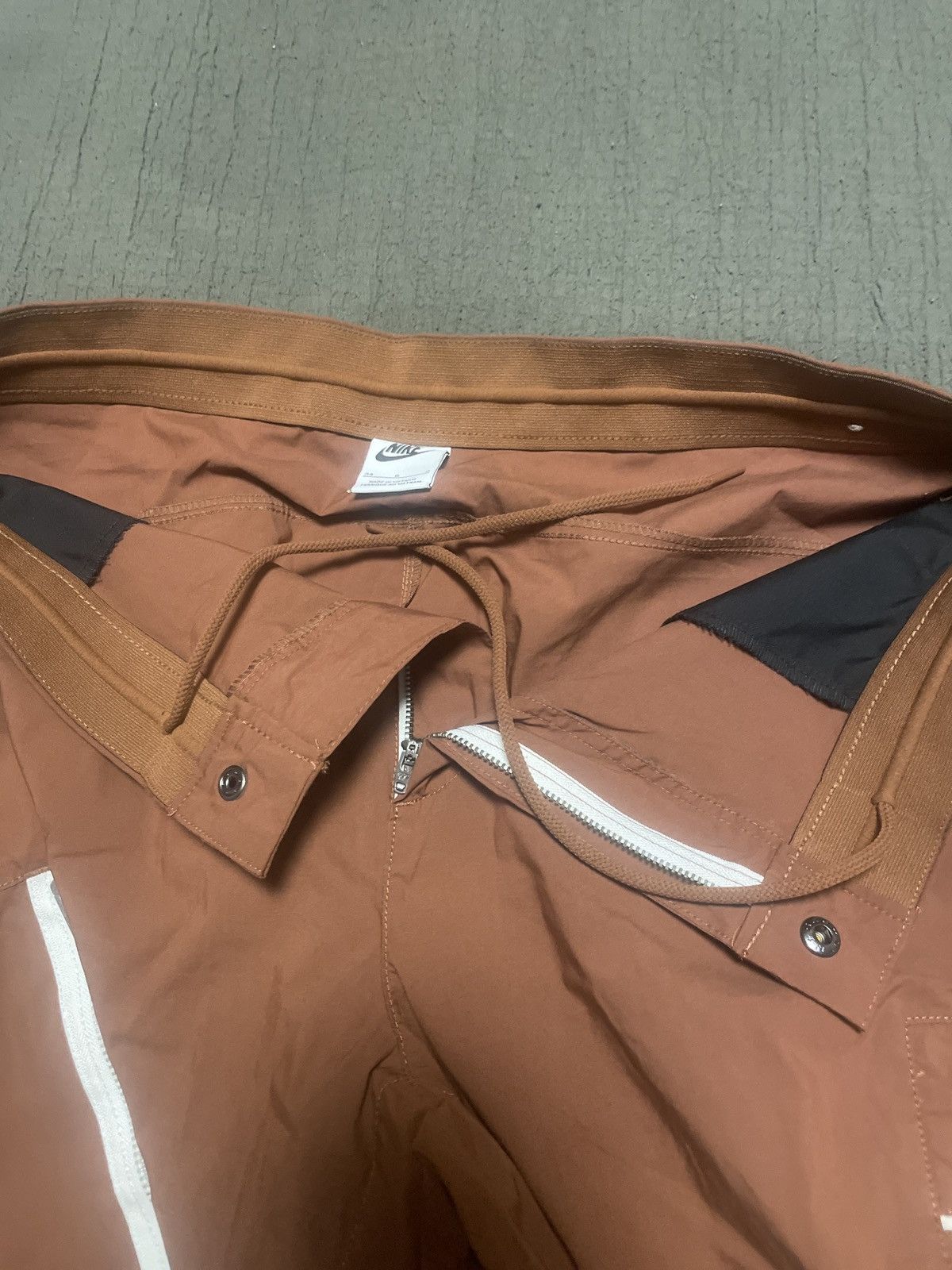 Nike Nike cargo pants Size US 34 / EU 50 - 5 Thumbnail