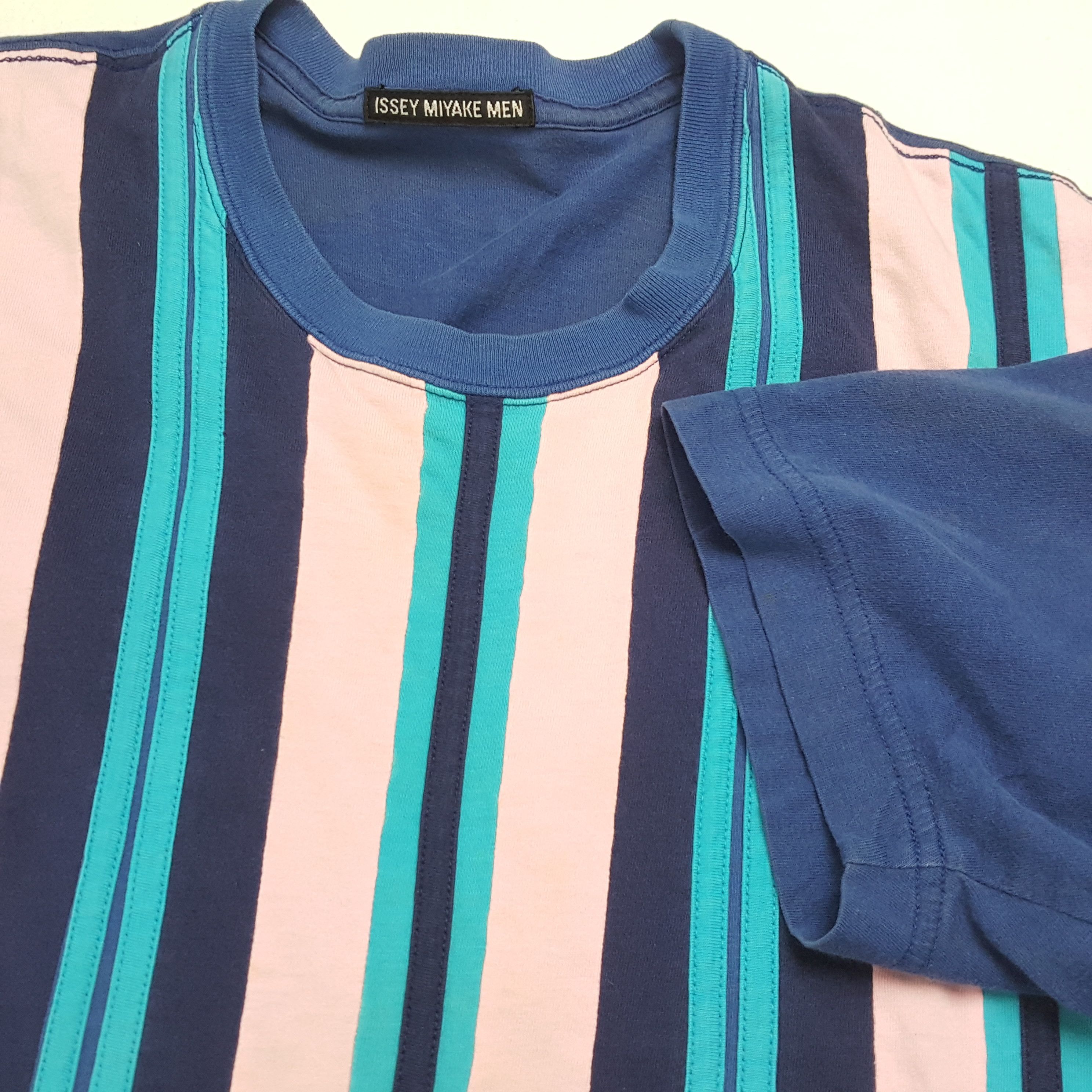 Issey Miyake × Japanese Brand × Vintage ISSEY MIYAKE MEN Tshirt Japanese Designer Stripe Design Size US M / EU 48-50 / 2 - 7 Thumbnail
