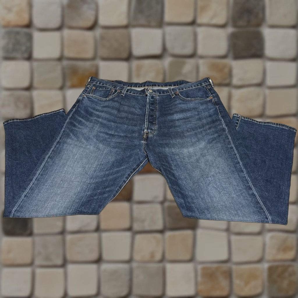 Levi's VINTAGE Levis 501 Jeans Mens Button Fly Denim Straight Original Fit 42x29 42x30 Blue 5-Pocket Regular Mens Classic Levi'S 501 Series Jeans Set Size US 42 / EU 58 - 1 Thumbnail