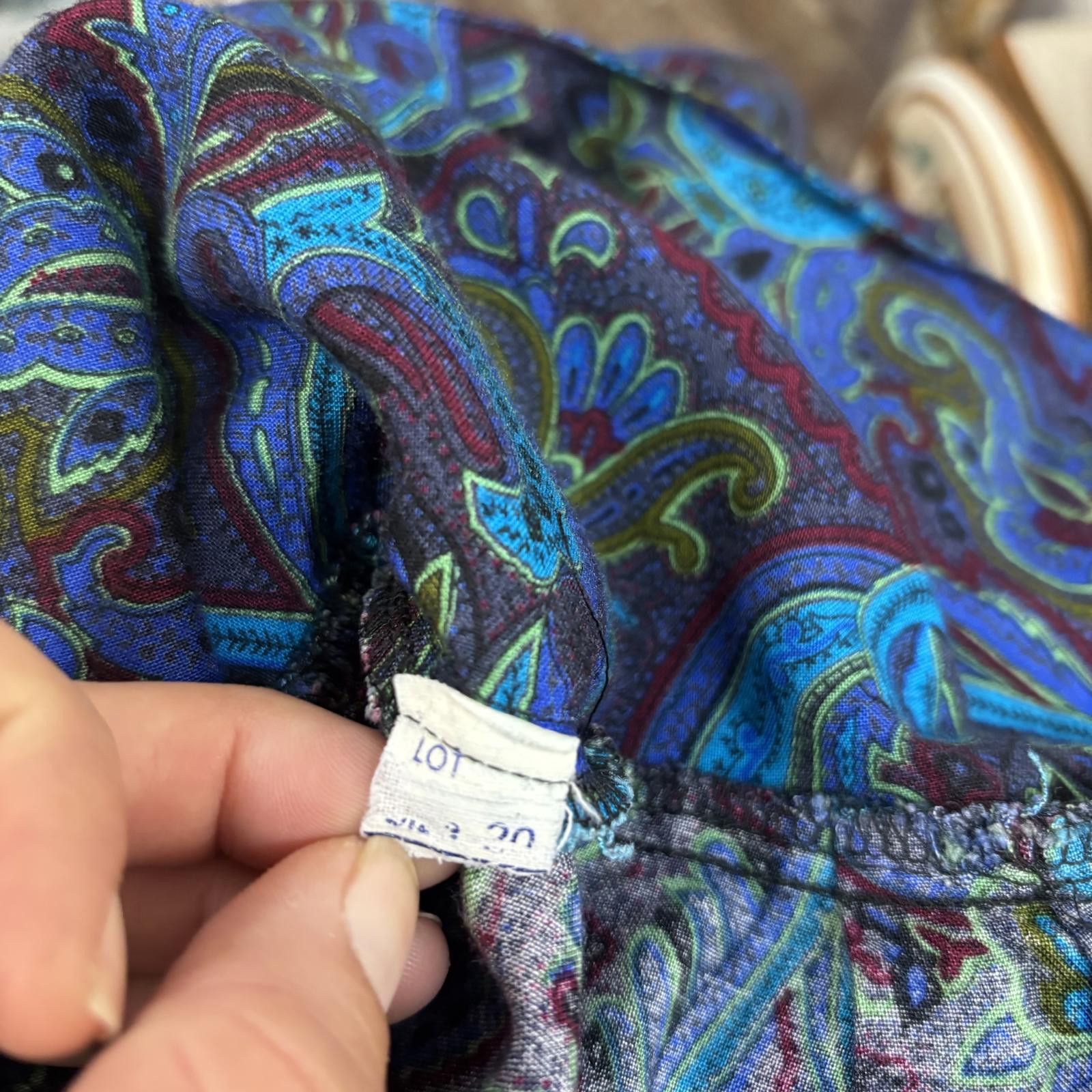 Other Vtg 80s paisley jewel tone low cut jumper style dress Size M / US 6-8 / IT 42-44 - 6 Thumbnail
