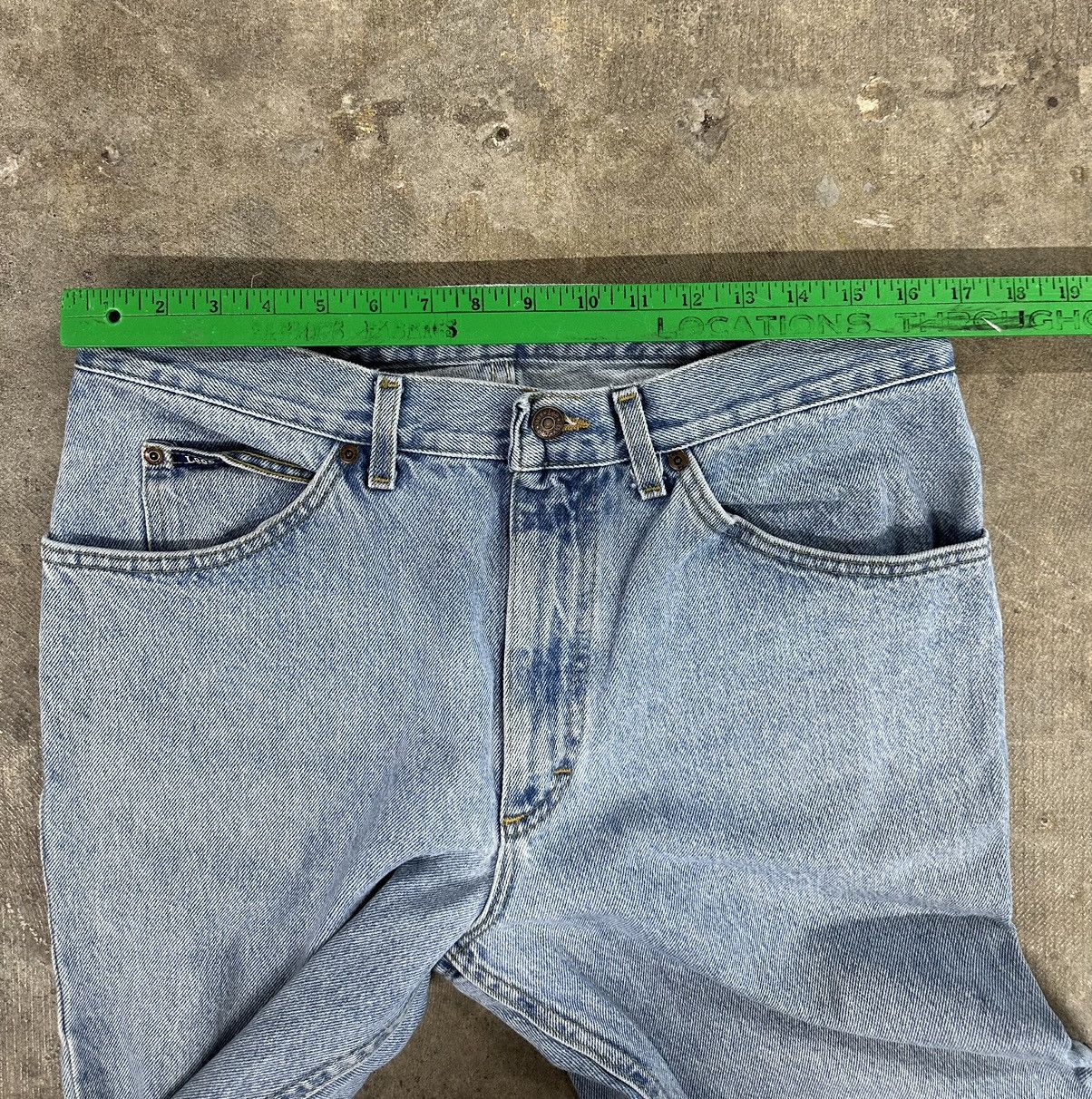 Lee × Vintage Vintage 90s Lee Blue Denim Button Fly Jeans ~READ Size US 32 / EU 48 - 9 Thumbnail
