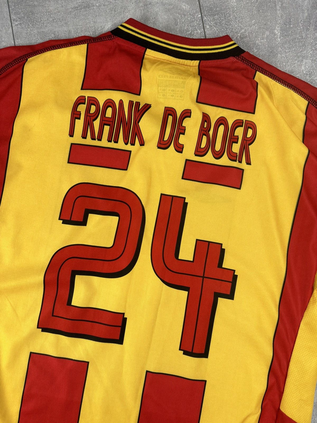 Umbro Umbro Galatasaray Home 2002/03 Home #Frank De Boer24 Jersey Size US XL / EU 56 / 4 - 18 Thumbnail