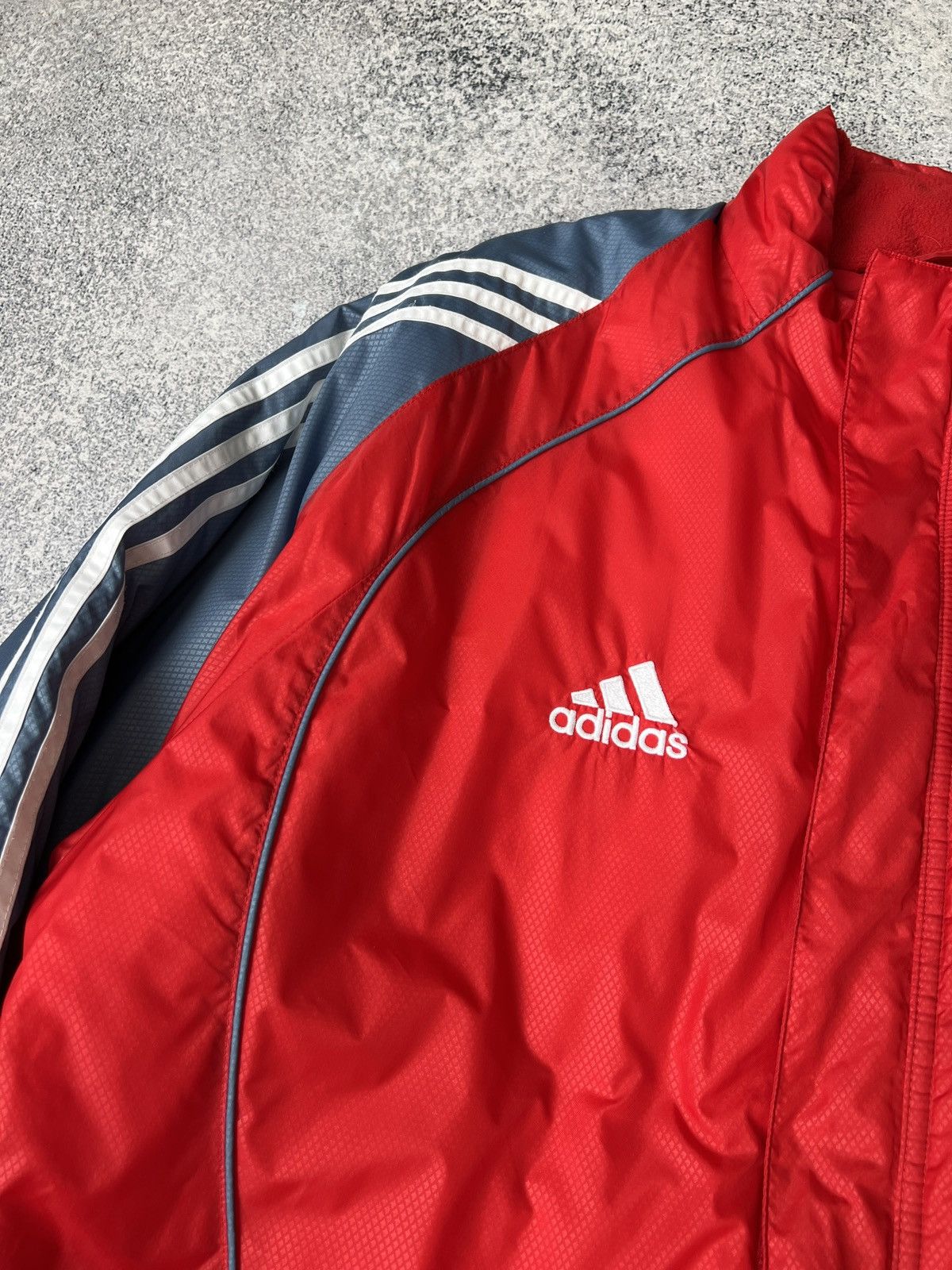 Adidas × Vintage Bayern Munchen Vintage Y2K Adidas Soccer Puffer Jacket Size US XL / EU 56 / 4 - 7 Thumbnail
