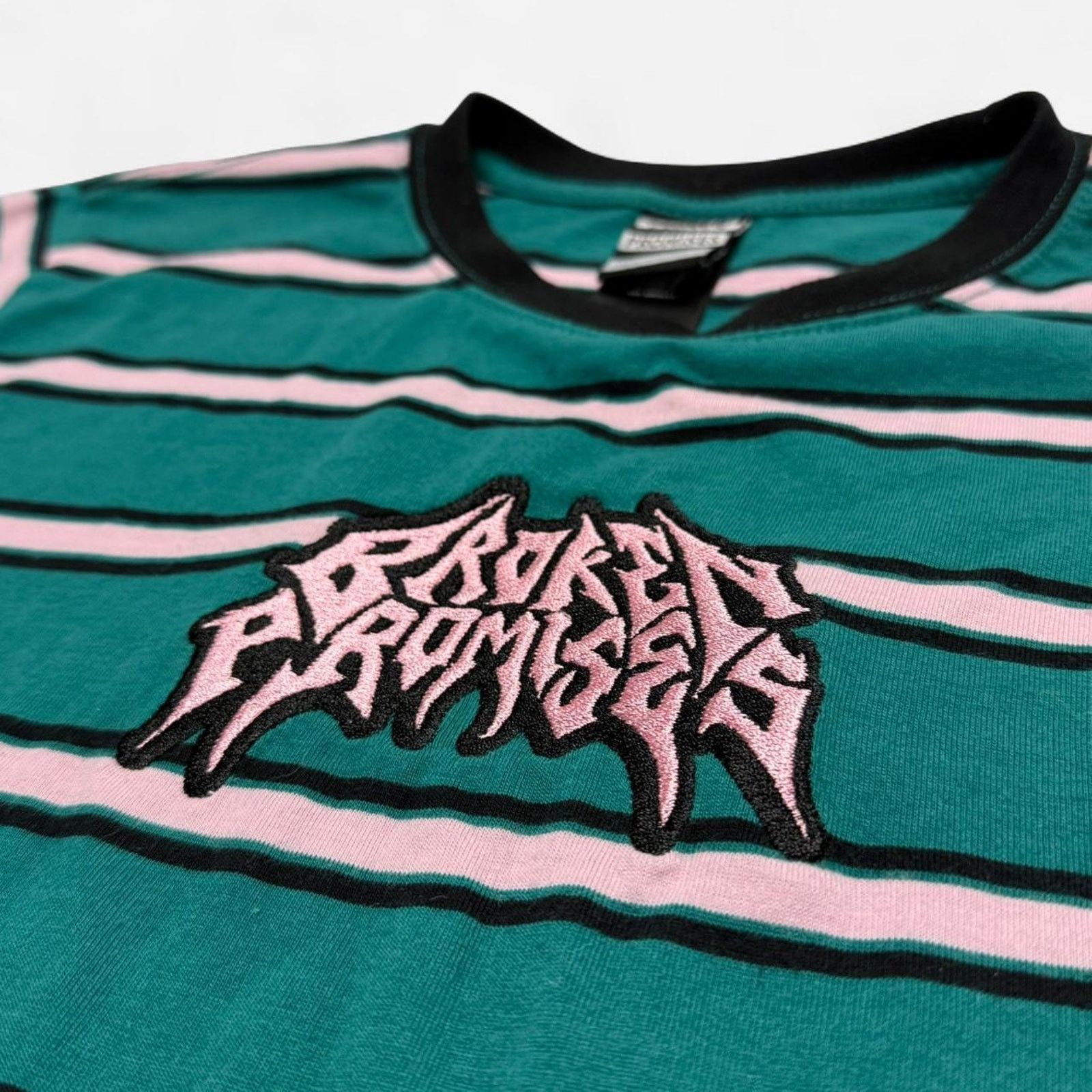 Broken Promises Co. Broken Promises GreenPink Striped Long Sleeve Graphic Size M Size US M / EU 48-50 / 2 - 2 Thumbnail