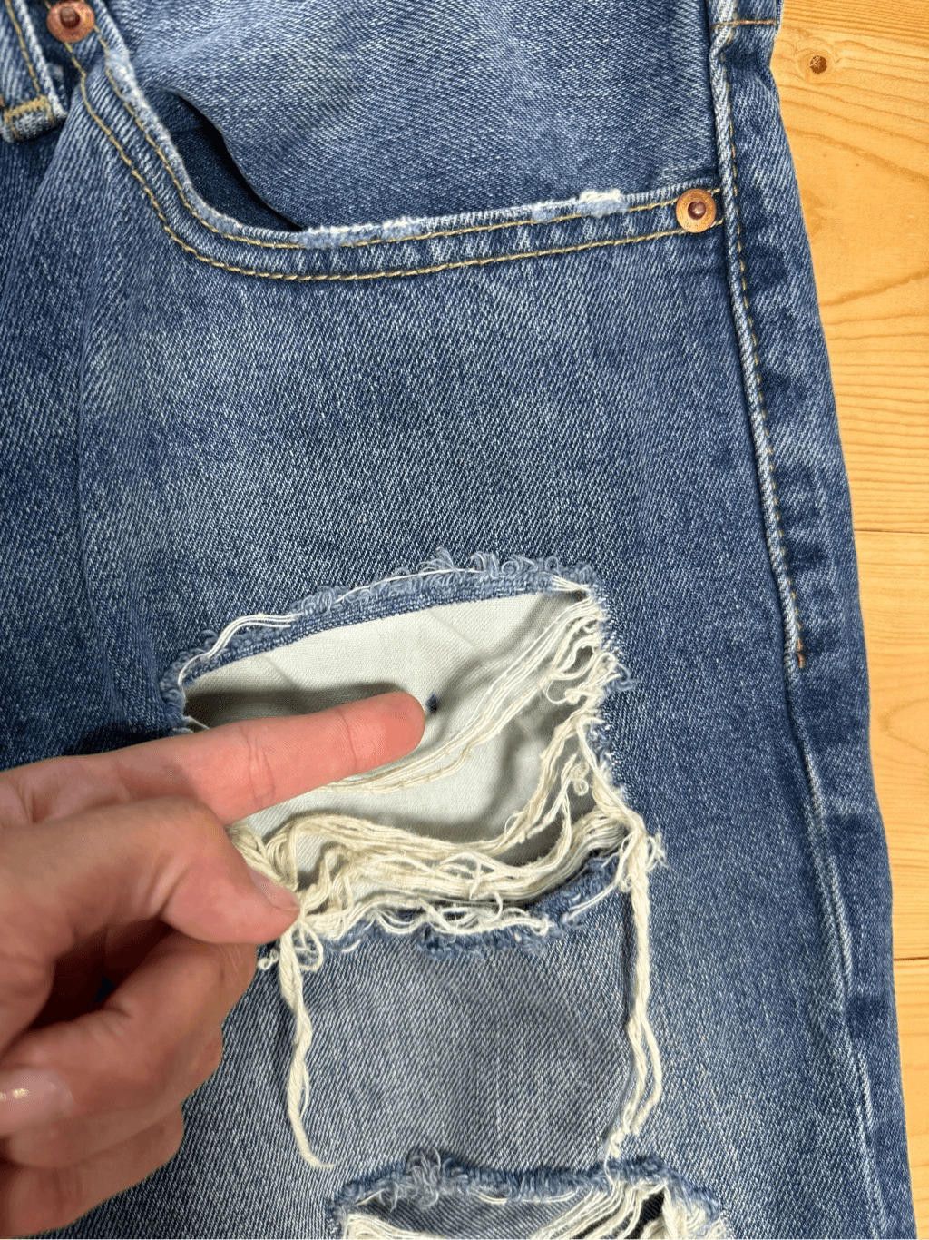Levi's Levi's 541 Men's Size 38 Relaxed Straight Denim Shorts Size US 38 / EU 54 - 3 Thumbnail