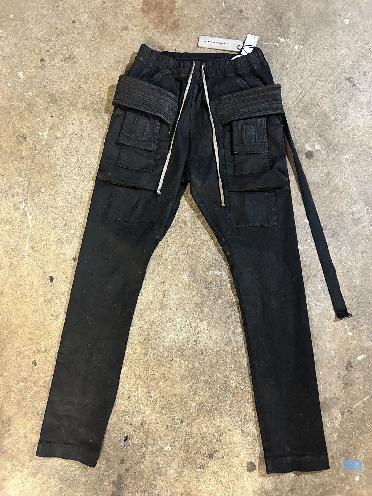 Rick Owens × Rick Owens Drkshdw Rick Owens SS 24’ Waxed Creatch Cargos Size US 33 - 1 Thumbnail