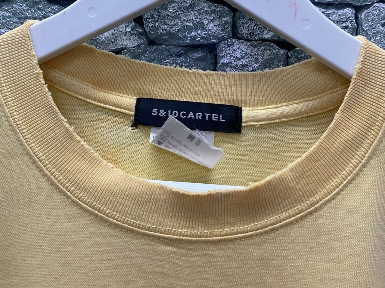 Japanese Brand 💥Best Offer💥Vintage Basic Instinct Sharon Stone Tshirt Size US M / EU 48-50 / 2 - 9 Thumbnail