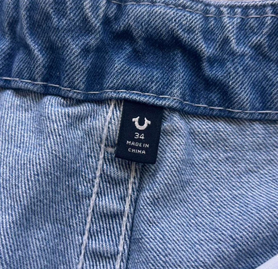 True Religion True Religion Frayed Baggy Jeans Size US 34 / EU 50 - 3 Thumbnail