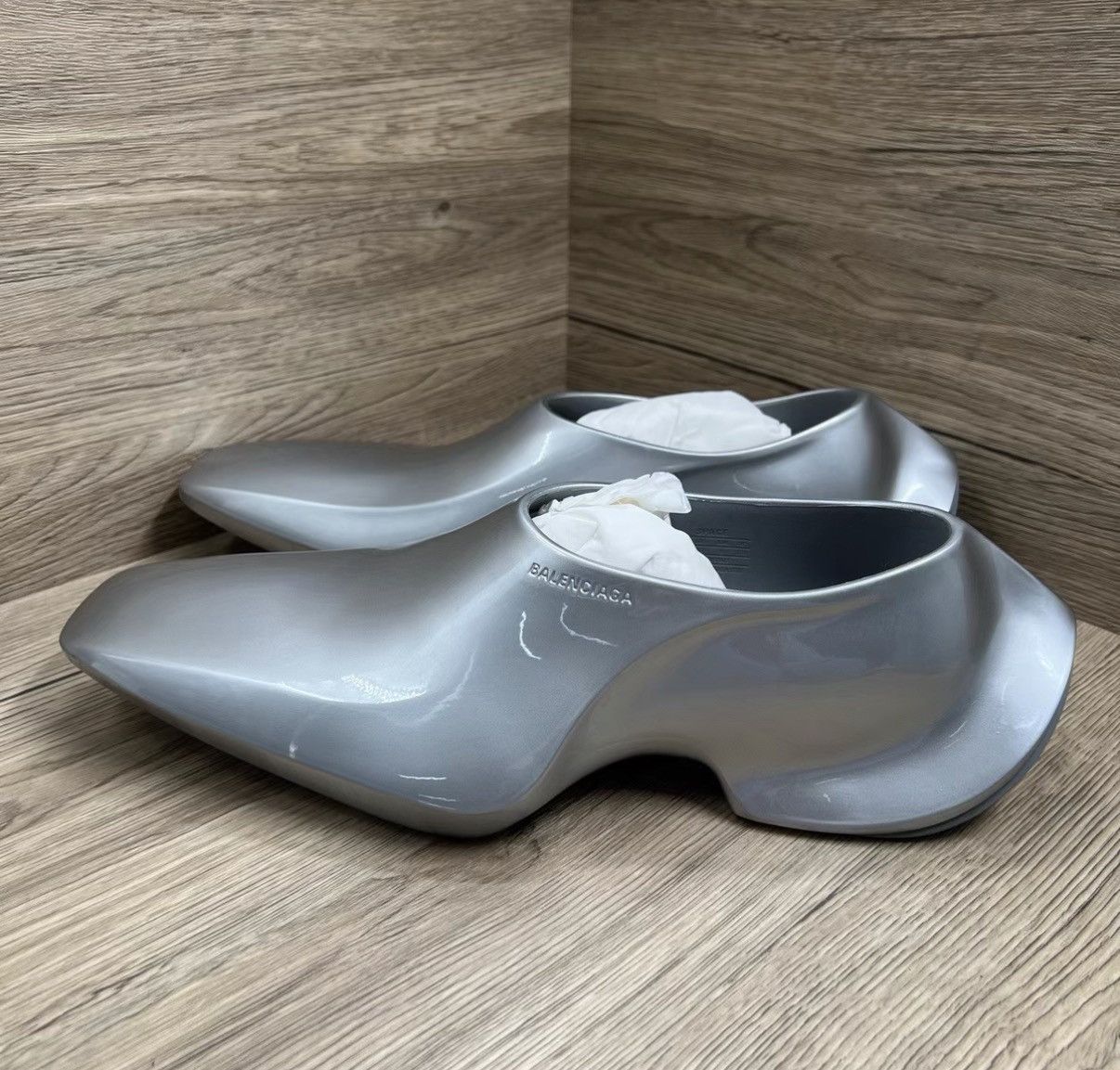 Balenciaga Balenciaga Space Silver Derby Shoes J41 Size US 9 / EU 42 - 1 Thumbnail