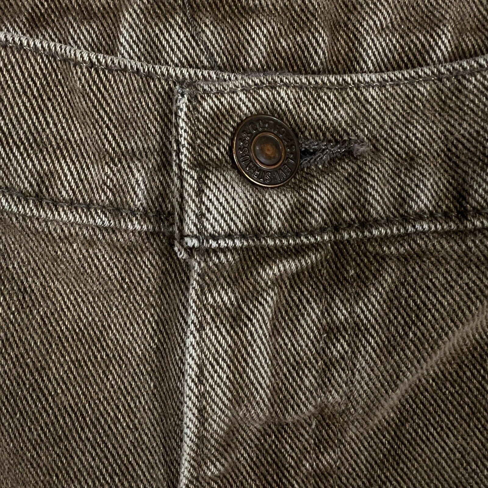 Levi's × Vintage Vintage 90s Levi's 533 Jeans 37x31 Relaxed Fit Denim Pant Size US 37 - 3 Thumbnail