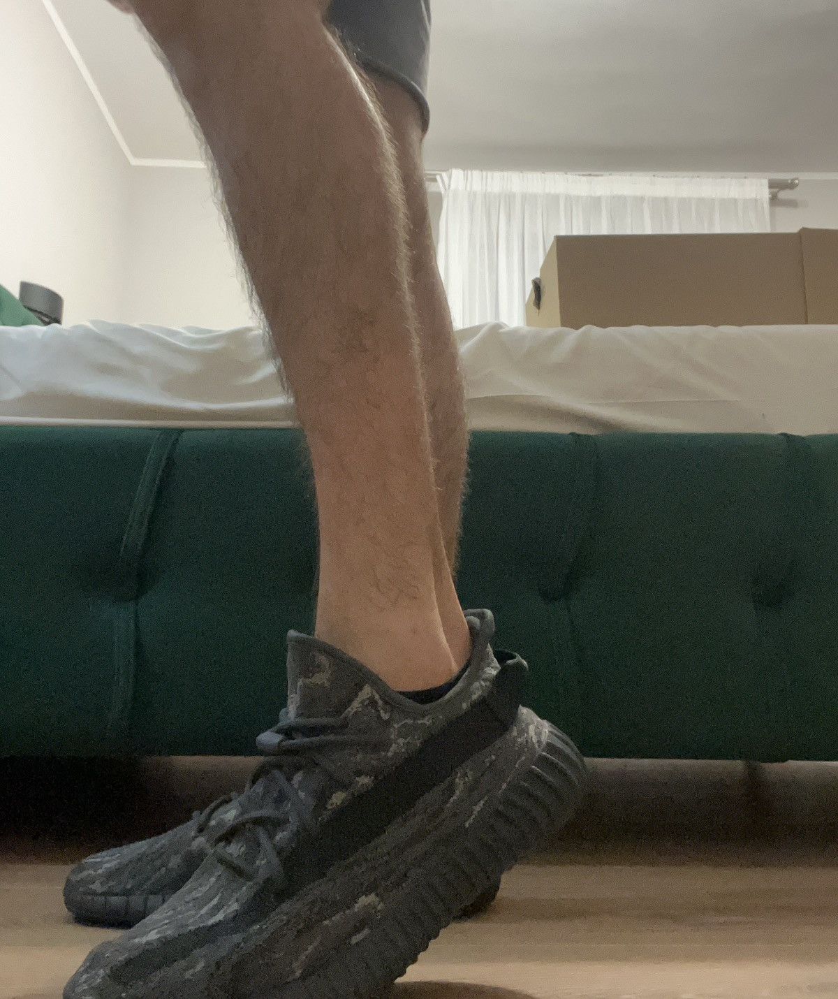 Yeezy Yeezy Boost 350 V2 MX Dark Salt Size US 9.5 / EU 42-43 - 7 Thumbnail
