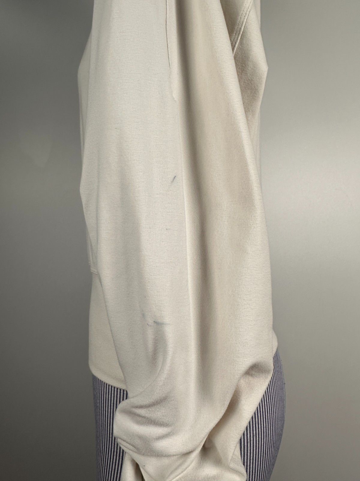 Lululemon Lululemon Half Zip Pullover Womens White Size L Size L / US 10 / IT 46 - 6 Thumbnail