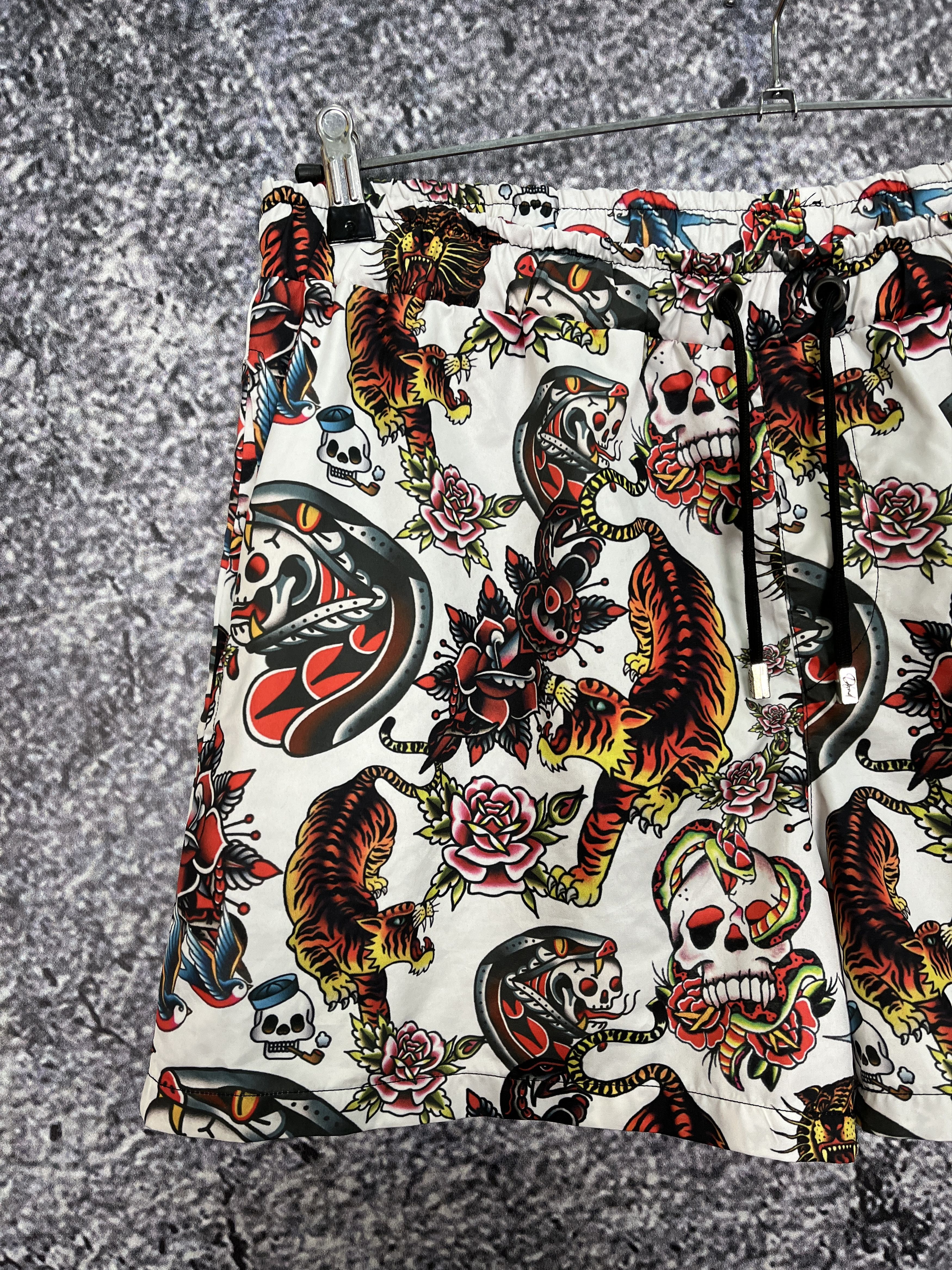 Vintage Japanese Shorts Tattoo Tiger Print Y2K Size L Ed Hardy Style Size US 36 / EU 52 - 3 Thumbnail