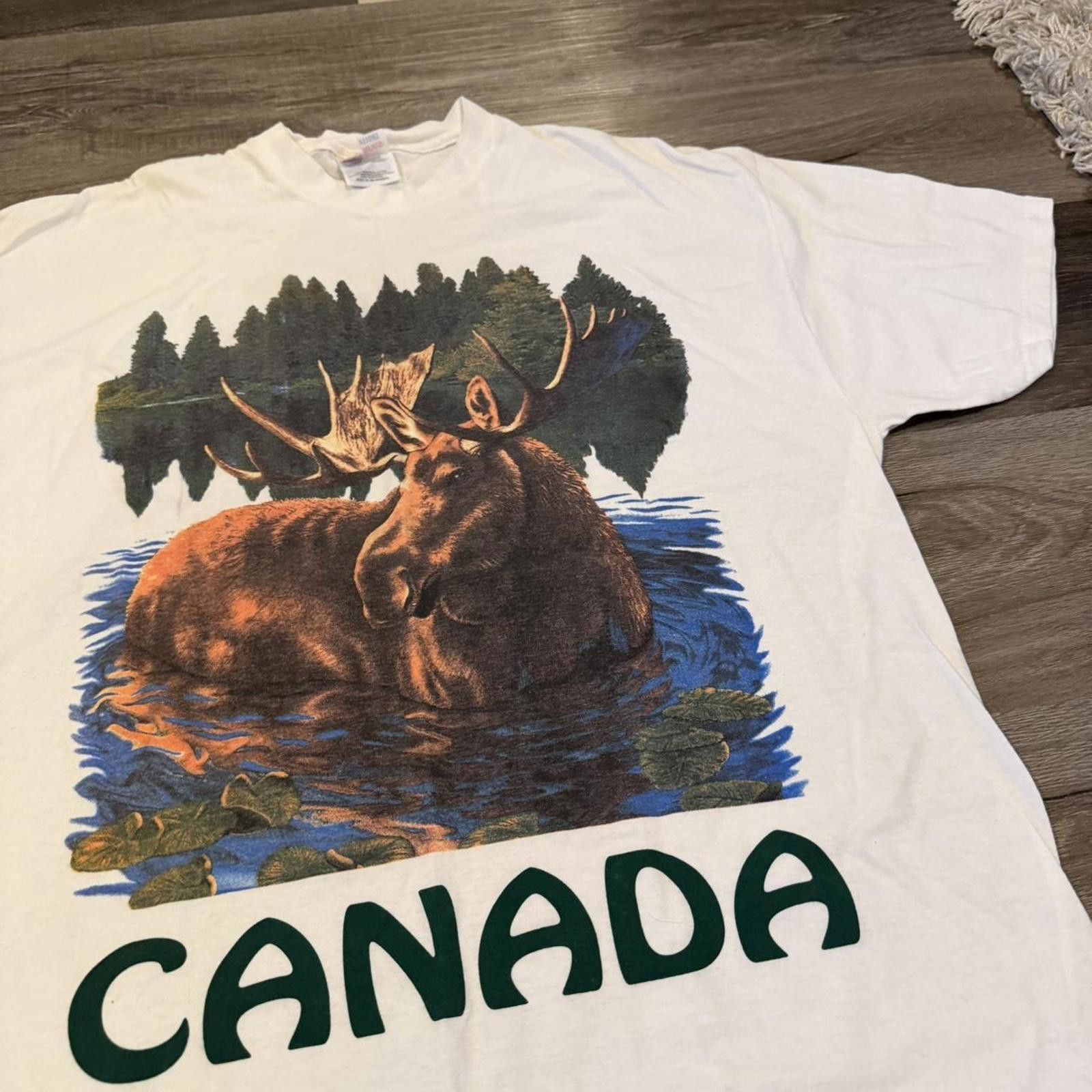 Hanes Vintage moose Canada big print t shirt 90s XL Size US XL / EU 56 / 4 - 1 Thumbnail