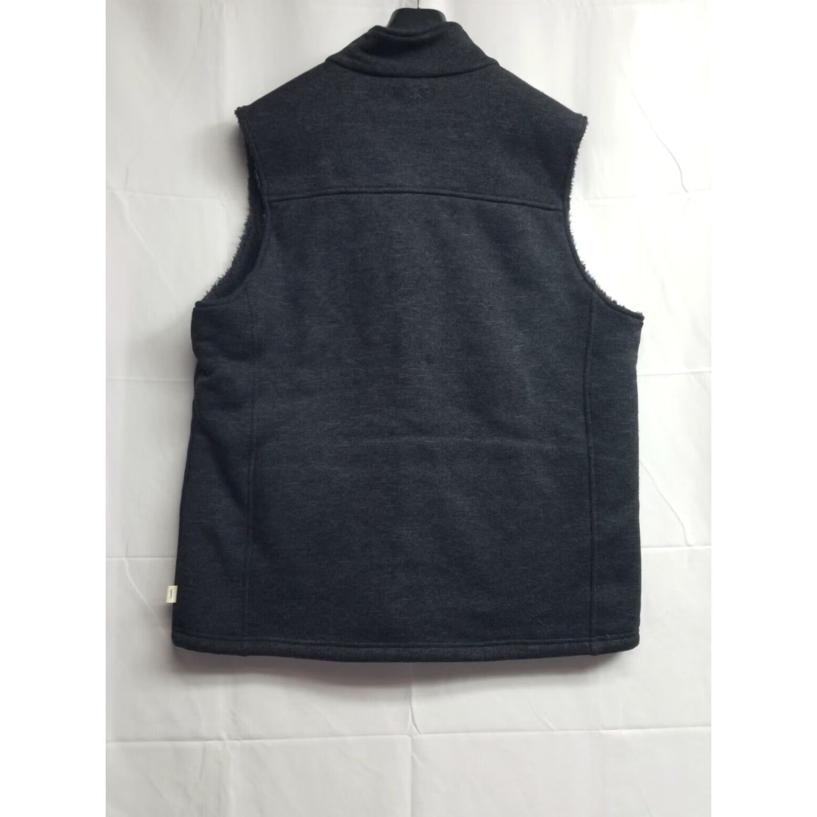 Vintage VINTAGE Magellan Fleece Lined Charcoal Gray Sweater Vest 2XL Men’s Vest Lined Gray Mens Size US XXL / EU 58 / 5 - 2 Thumbnail
