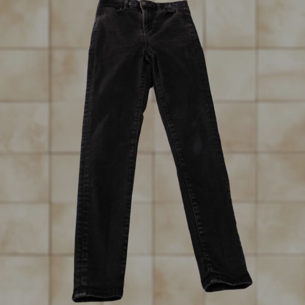 American Eagle Outfitters American Eagle Outfitters Jeans Womens Regular Size 2 Black Jegging Denim Retro Rise Mid Distressed Stretch Zip Pocket Size 26" / US 2 / IT 38 - 1 Thumbnail