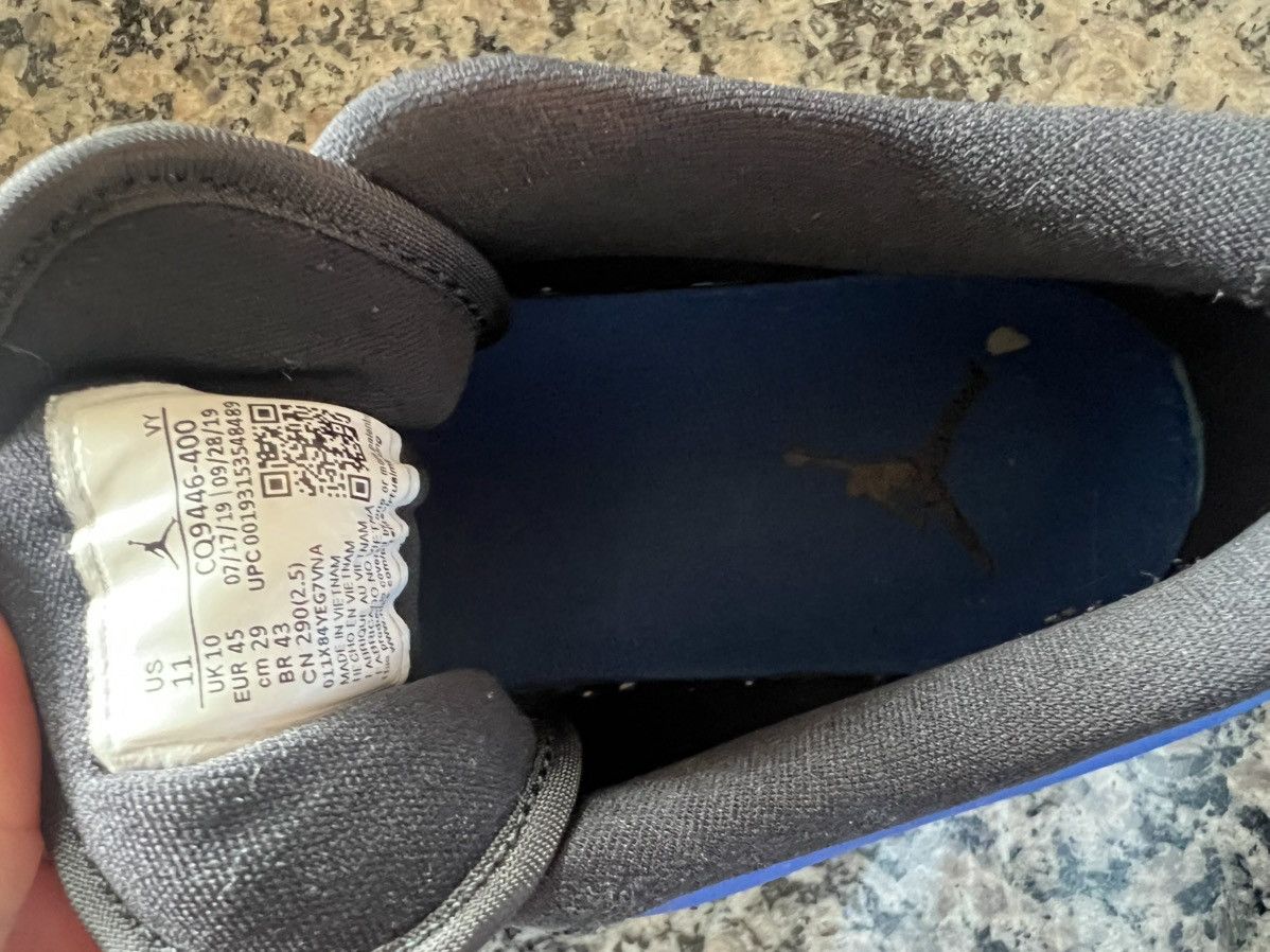 Jordan Brand 2019 Air Jordan 1 Low 'Royal Toe' Size US 11 / EU 44 - 7 Thumbnail