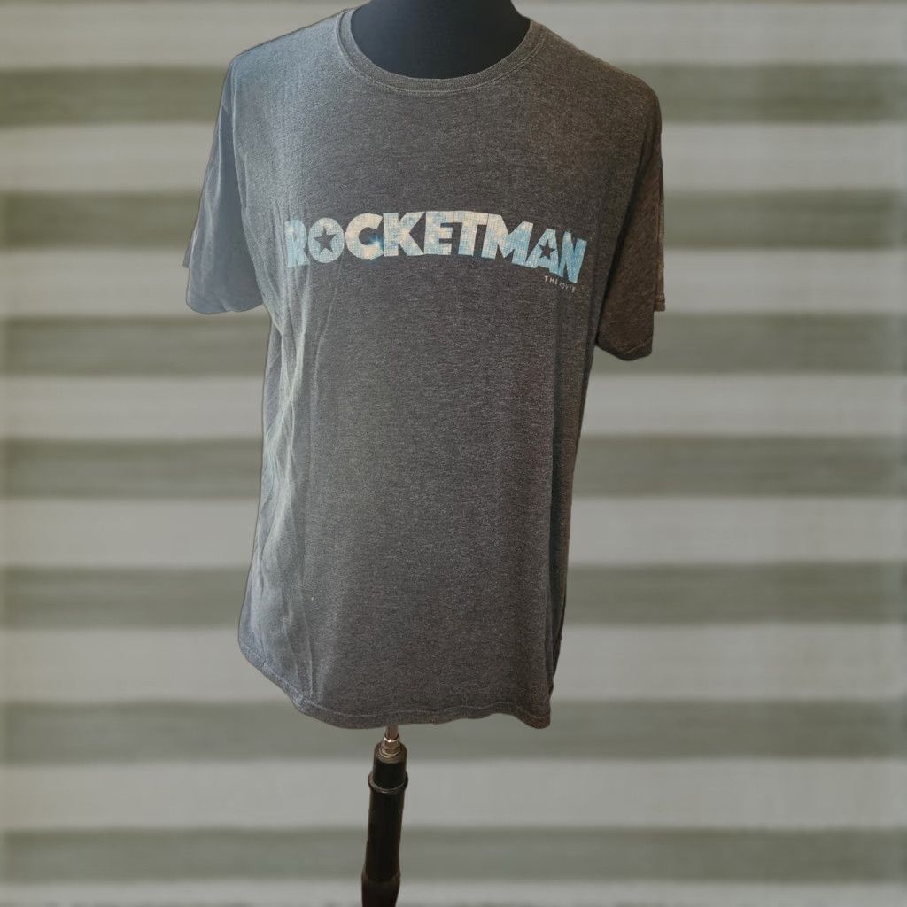 Spell Rocketman T-Shirt Mens XL Gray Short Sleeve Logo Movie Top Spell Out Logo Size US XL / EU 56 / 4 - 1 Thumbnail