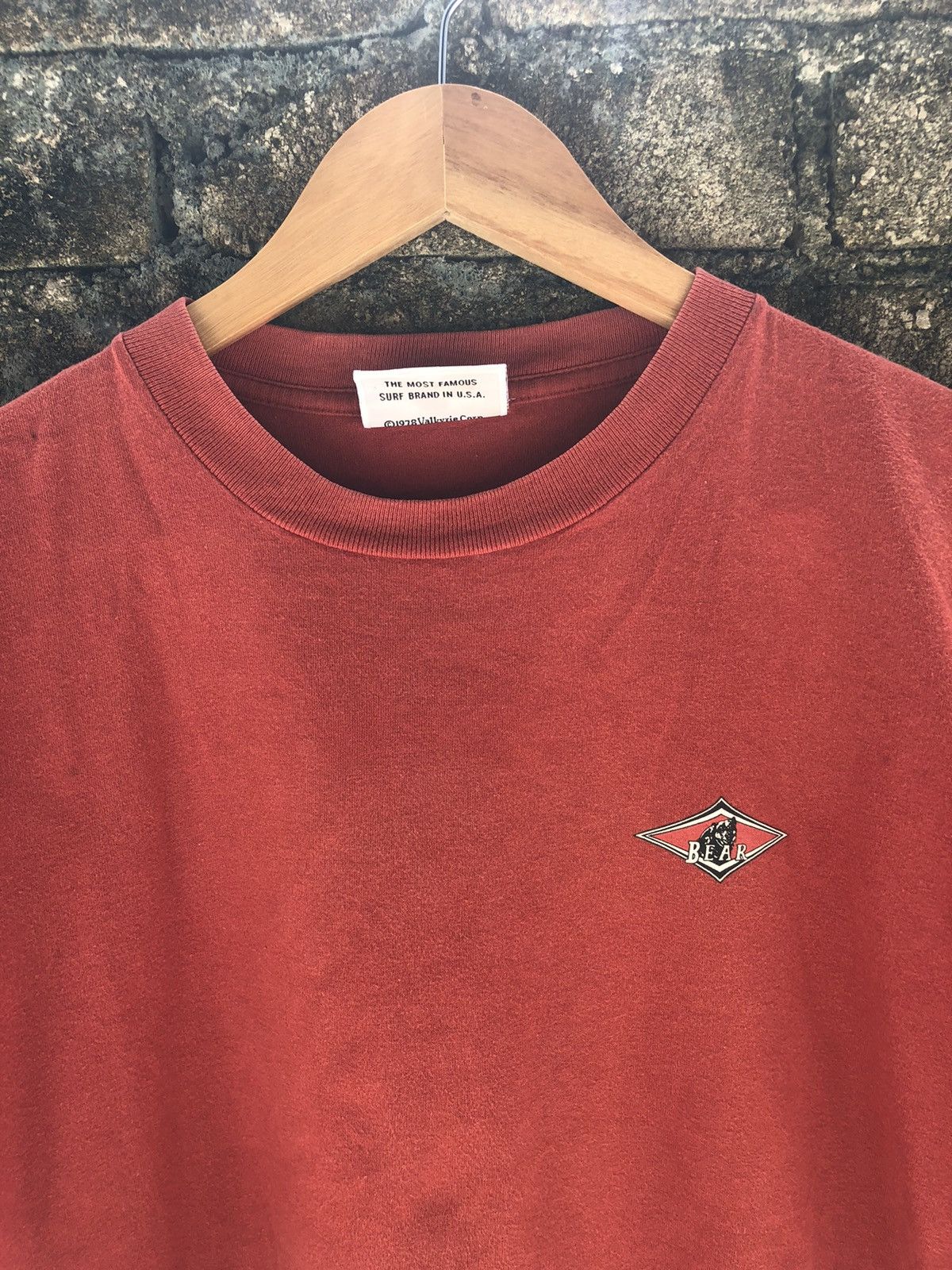 Japanese Brand Vintage 90s Surf Bear Big Logo X Surf Wear Tshirt Size US L / EU 52-54 / 3 - 6 Thumbnail