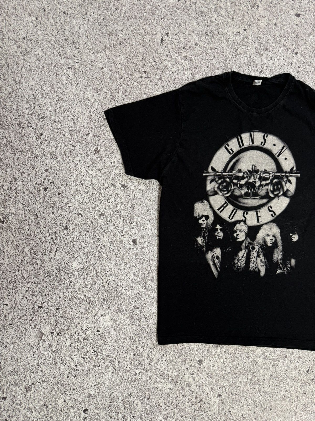 Band Tees × Vintage Vintage 2000’s Guns N Roses Rock Band Retro T-Shirt Size US XL / EU 56 / 4 - 3 Thumbnail