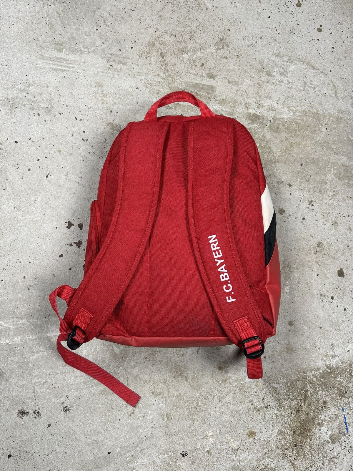 Adidas Vintage Y2K Adidas x Bayern Munich Red Backpack Bag Size ONE SIZE - 2 Thumbnail
