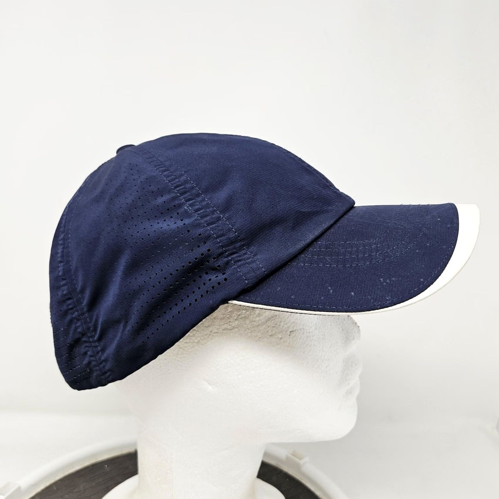 Nike Item Specifications: Brand: Nike Size ONE SIZE - 4 Thumbnail