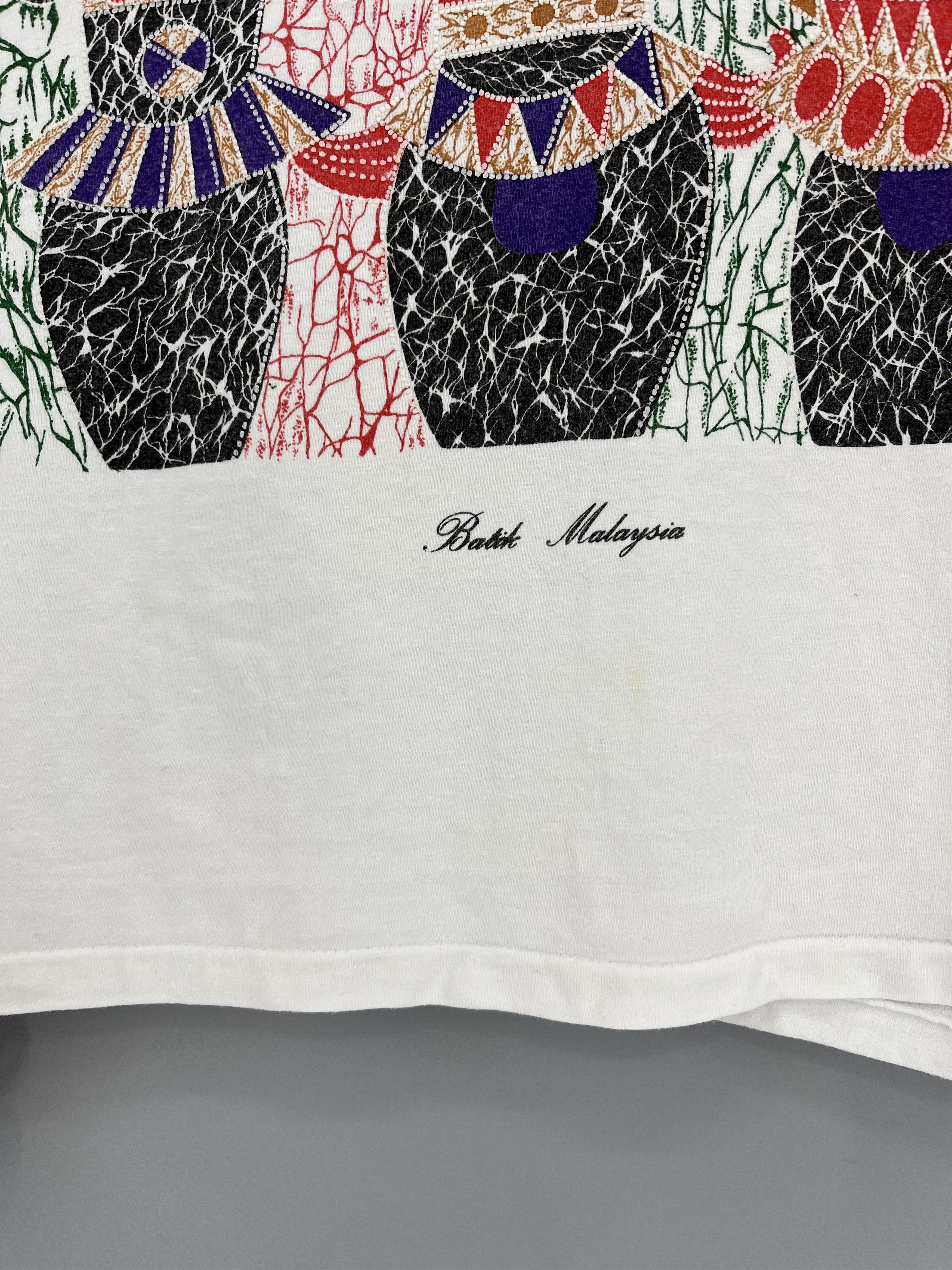 Japanese Brand Batik Malaysia Artistic Scenic Malaysia 90s Travel Tee Size US M / EU 48-50 / 2 - 9 Thumbnail