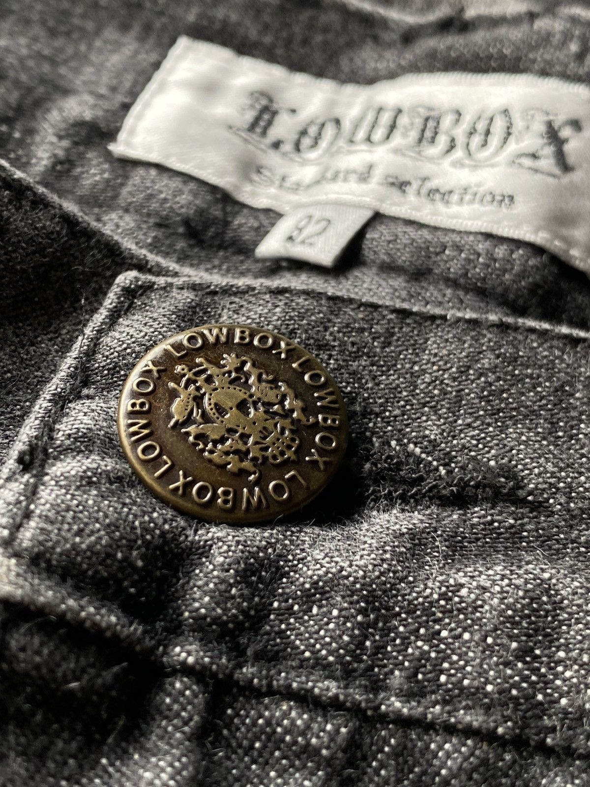 Japanese Brand STUDDED JAPANESE LOWBOX RUSTY BLACK GRAY DENIM Size US 31 - 6 Thumbnail