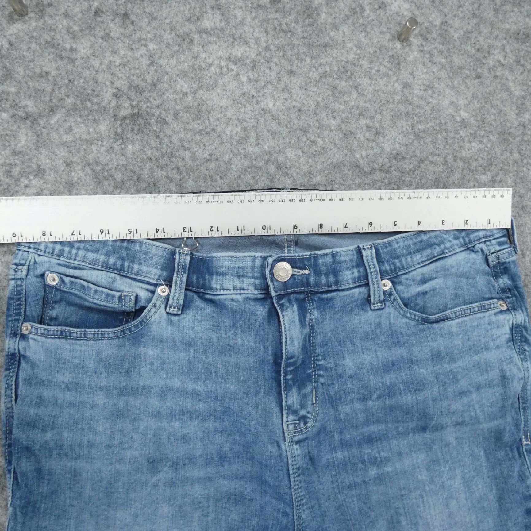 Torrid VINTAGE-NO Size 40" / US 18 - 7 Thumbnail