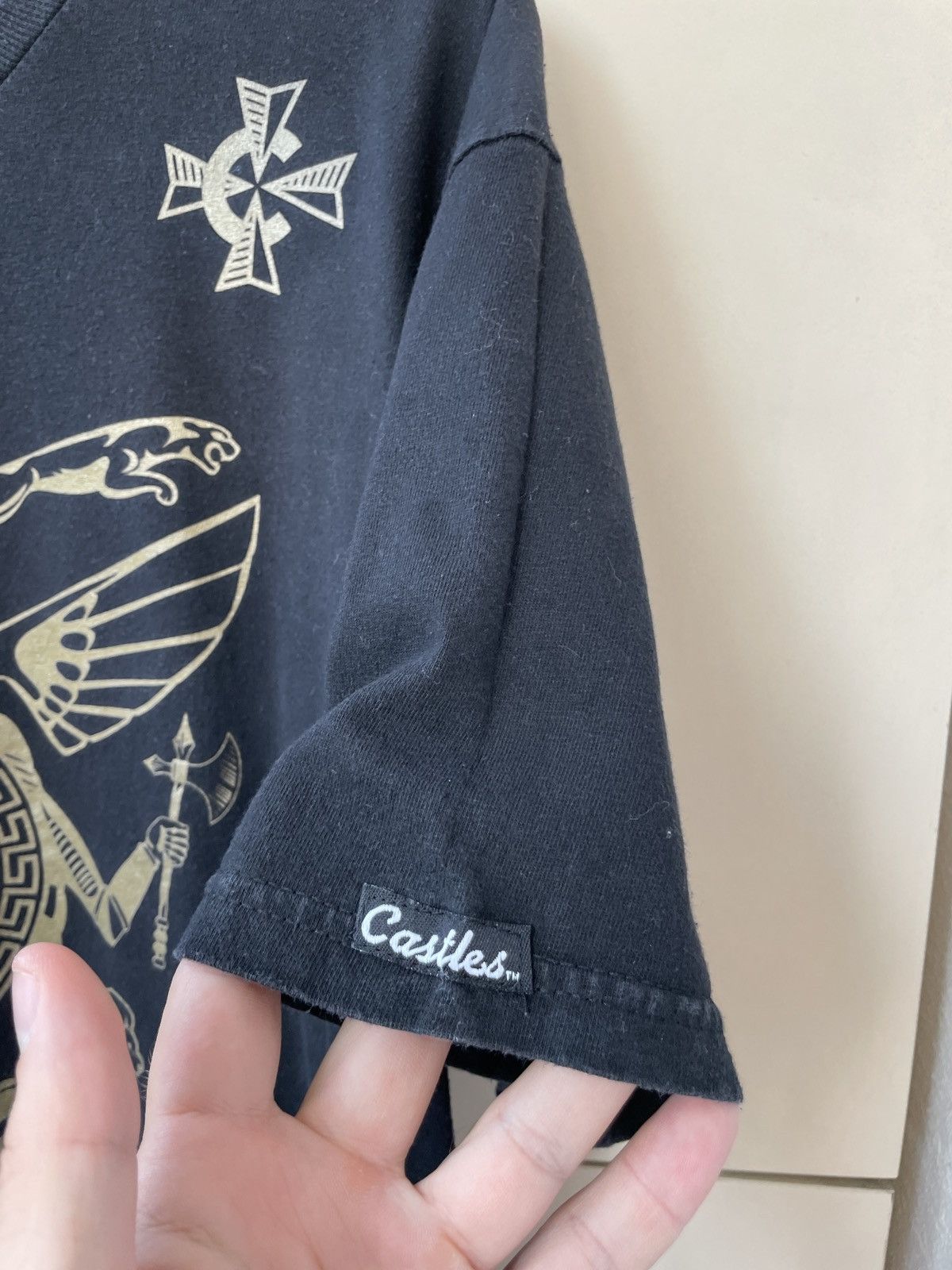 Crooks & Castles Crooks & Castles T Shirt Tee Size US L / EU 52-54 / 3 - 4 Thumbnail